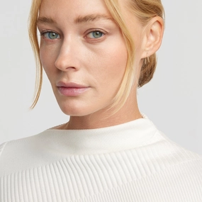 Functional Wear 14K Gold Staple Earrings Anti Pilling