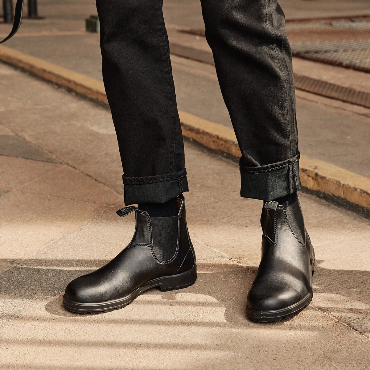 2115 Chelsea Boot in Black from Blundstone Hard Trail Outback Proof