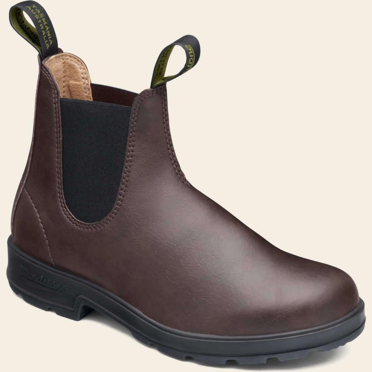 2116 Chelsea Boot in Brown from Blundstone Seamless Comfort Outdoor Explorer
