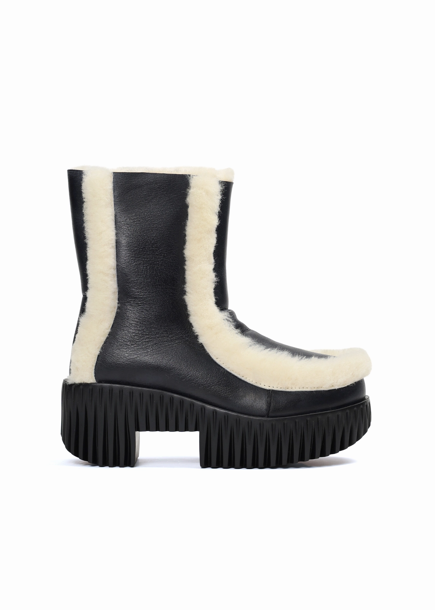 4CCCCEES Plia Fero Boot Slip On Feather Light Outdoor Trek