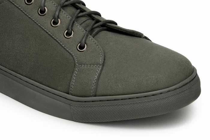 Work Out 772 Sneaker in Dark Olive from Ahimsa