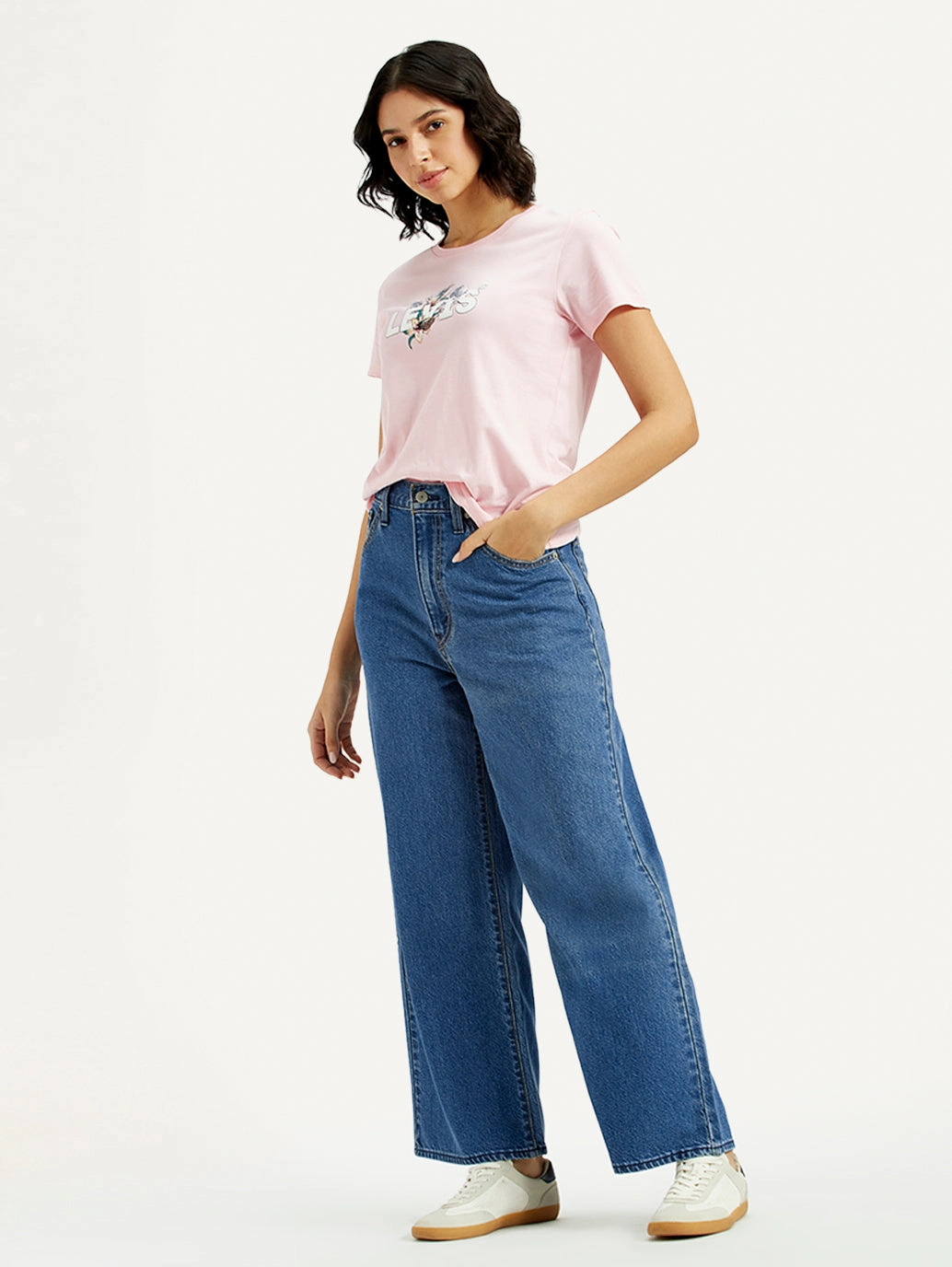 Women's Cinch 94 Med Indigo Baggy Fit Mid Rise Jeans Fit Anytime