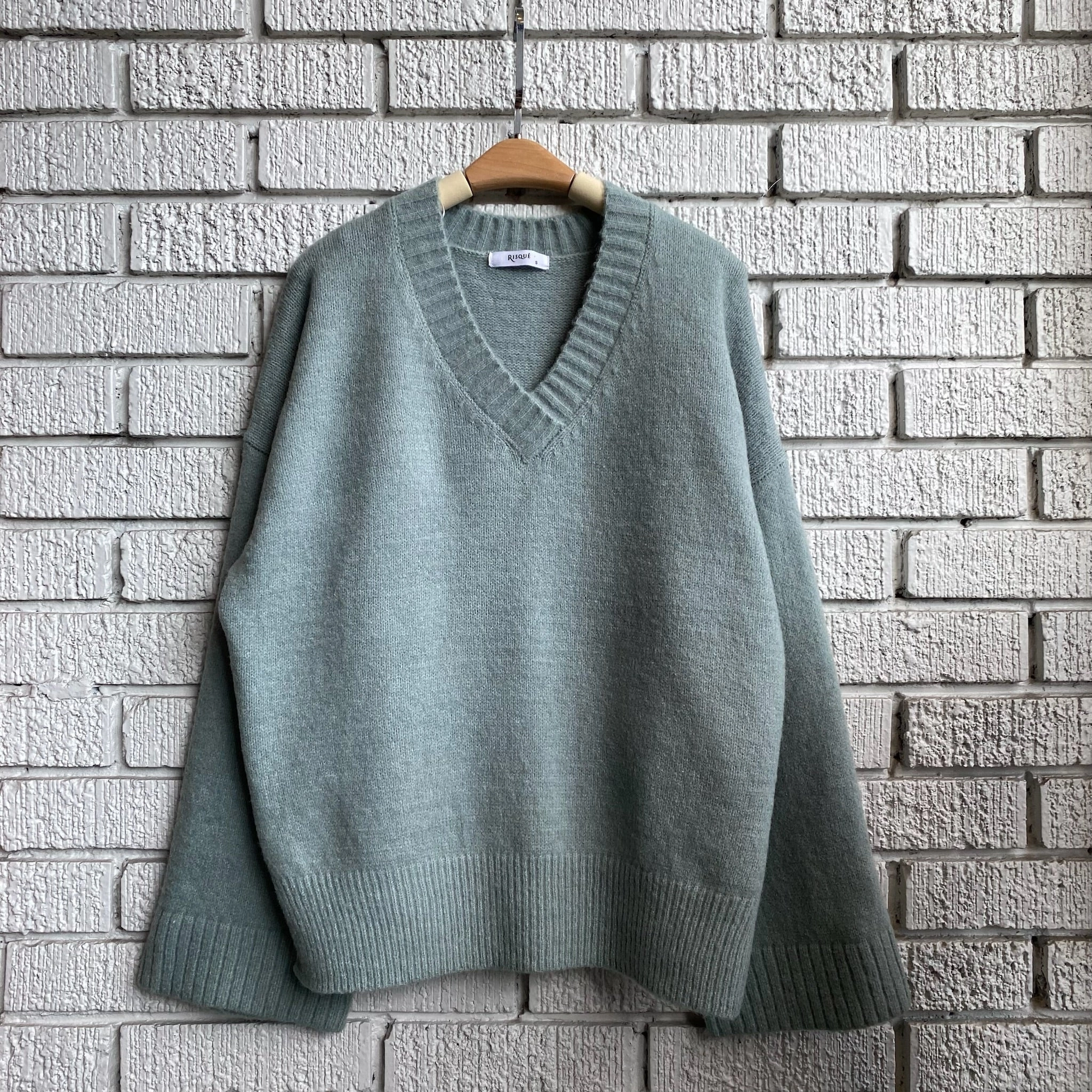 Versatile Layer Fit TIFF Knit Sweater