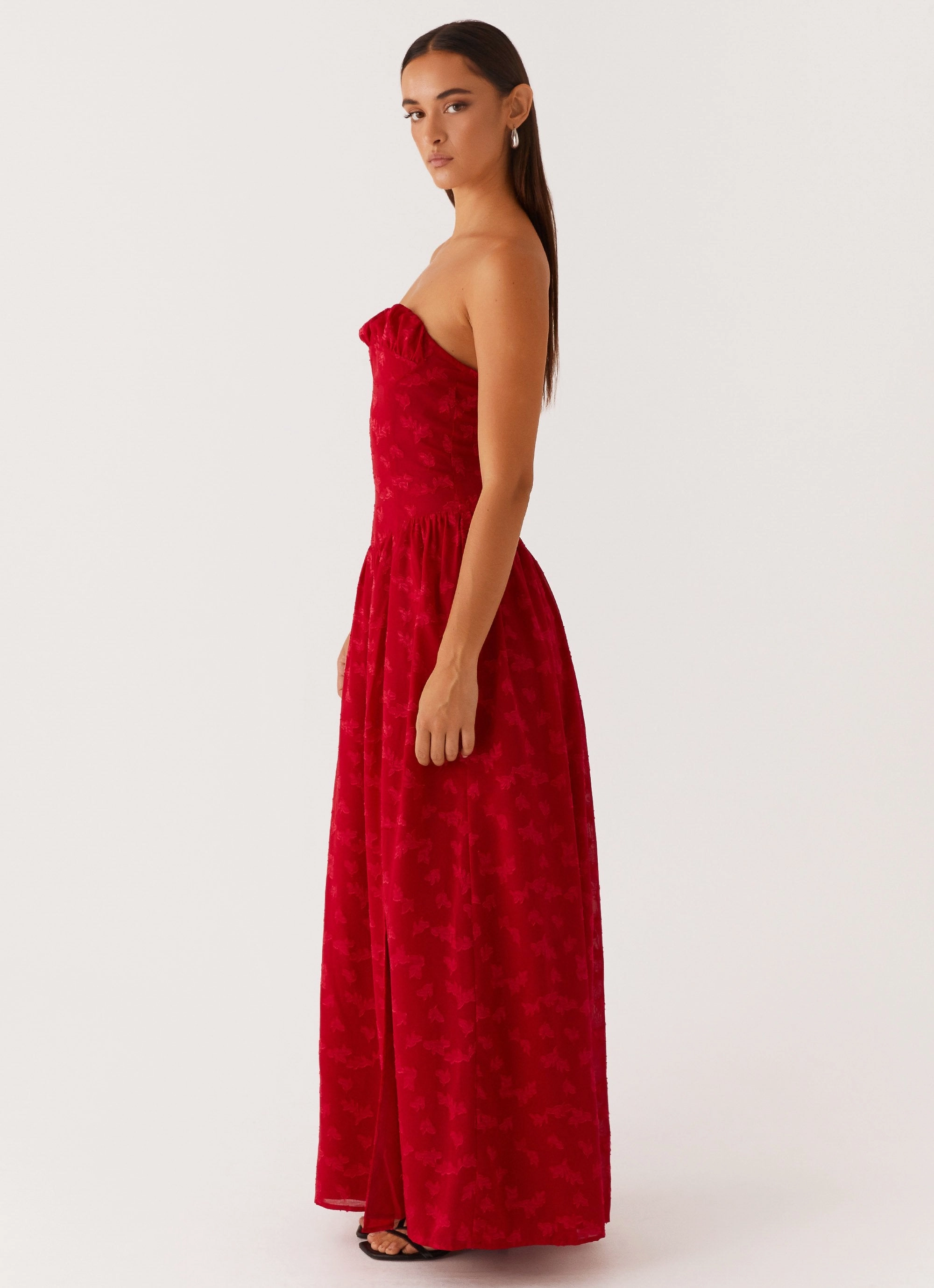 Adira Maxi Dress - Red Square-Neck Casual Pick