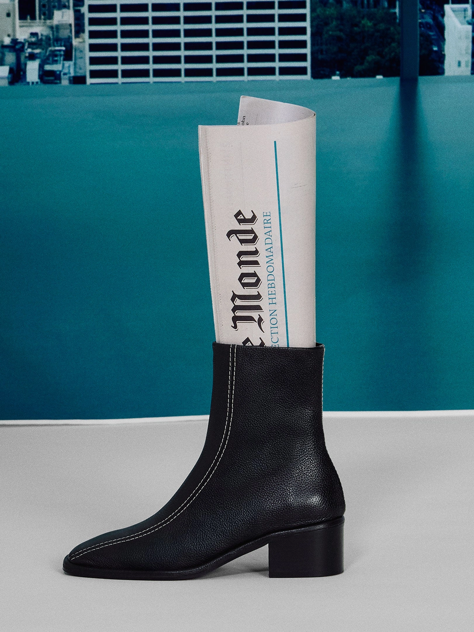 Sevilla Onyx Boot Protective Finish Weather Resistant User Thermal Insulation