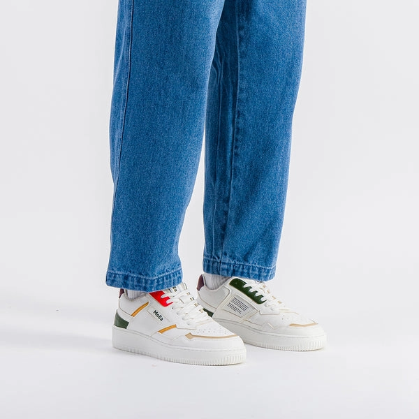 Ventilated Footbed Dynamic Fit Lacing GEN1 Sneaker in All In Plant Leather from MoEa