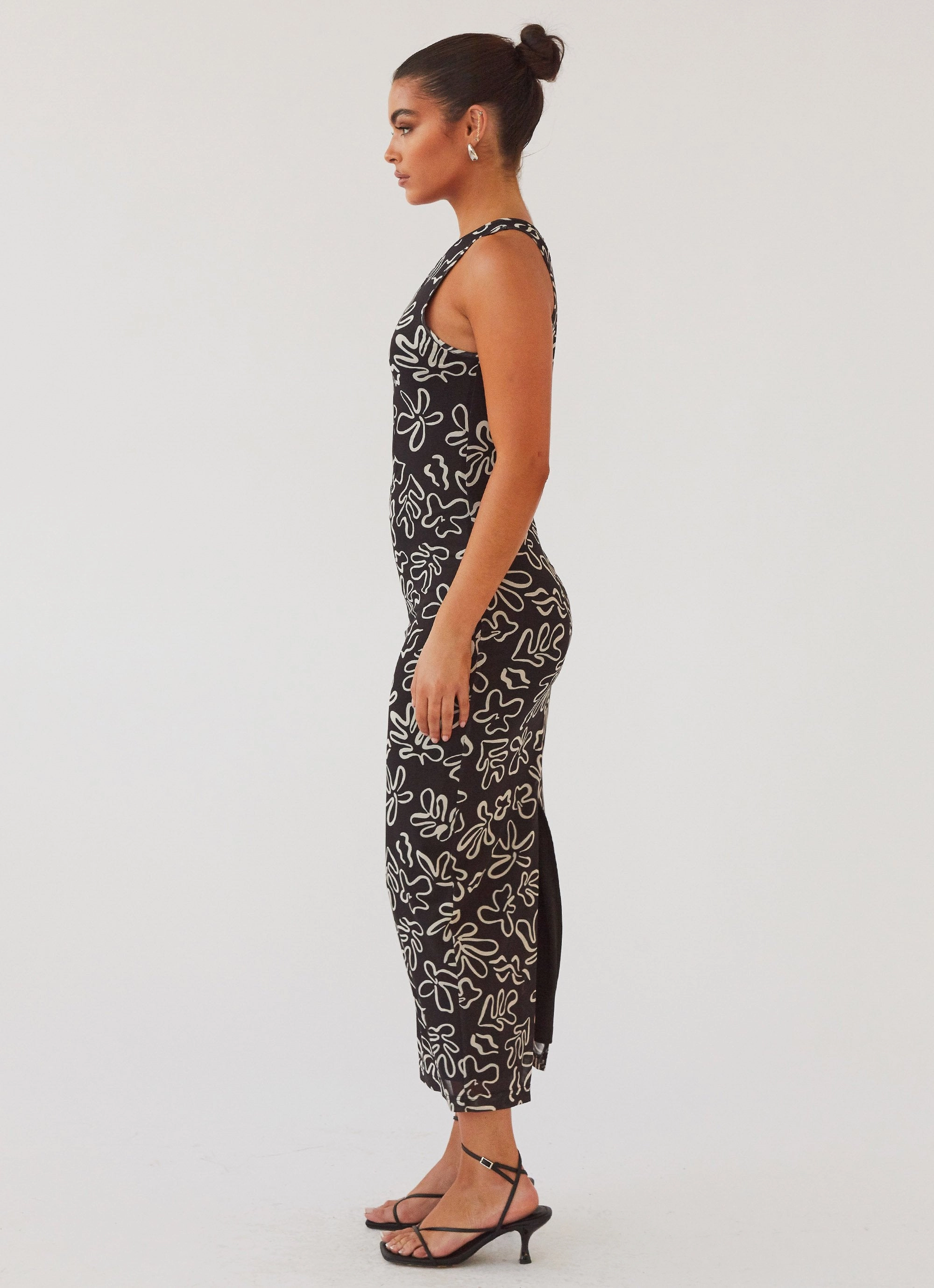 All Eyes On Me Maxi Dress - Petal Gloom Airy Touch Soft-touch