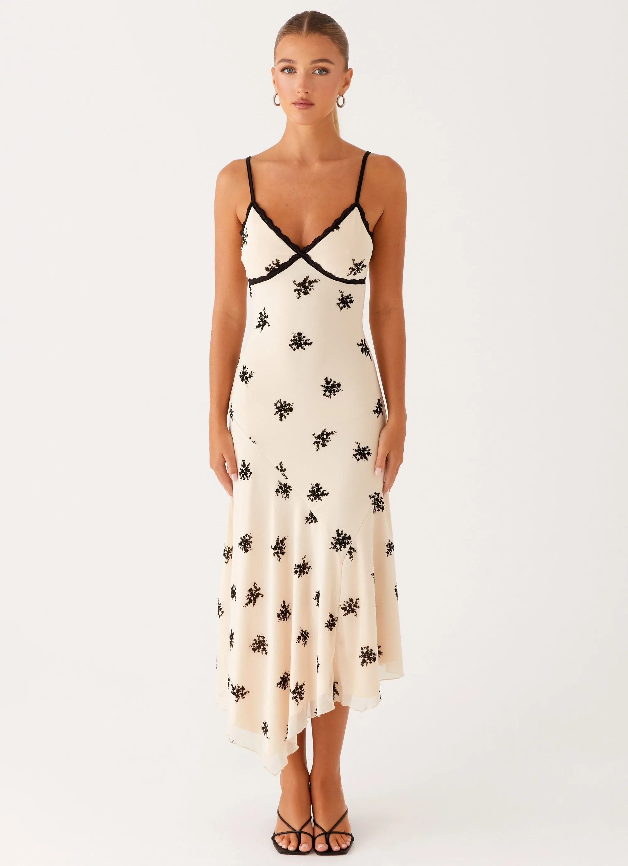 Amelia Midi Dress - Nude Elegant Comfort