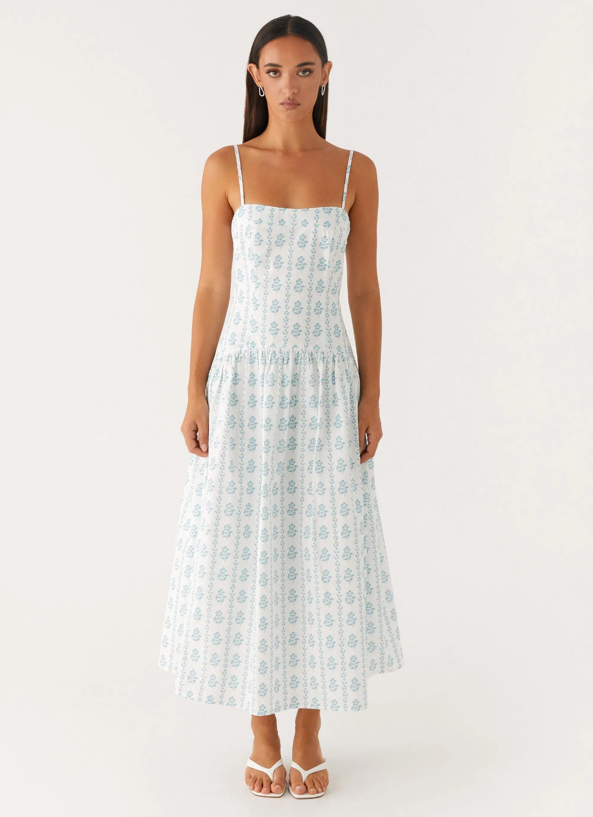 Amelie Midi Dress - Sweet Daydream Print Flattering Look