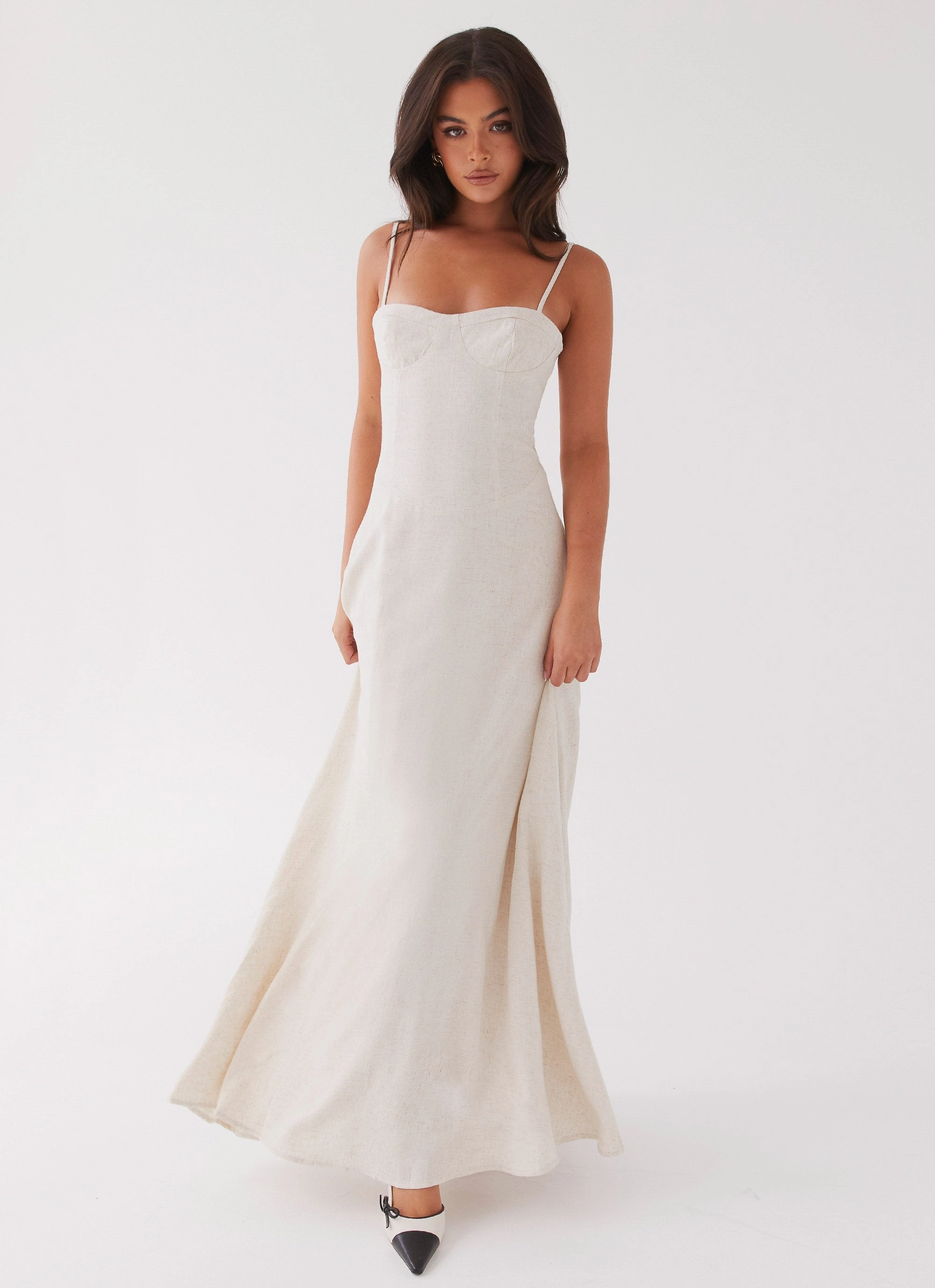 Angelina Linen Maxi Dress - Oatmeal effortless grace
