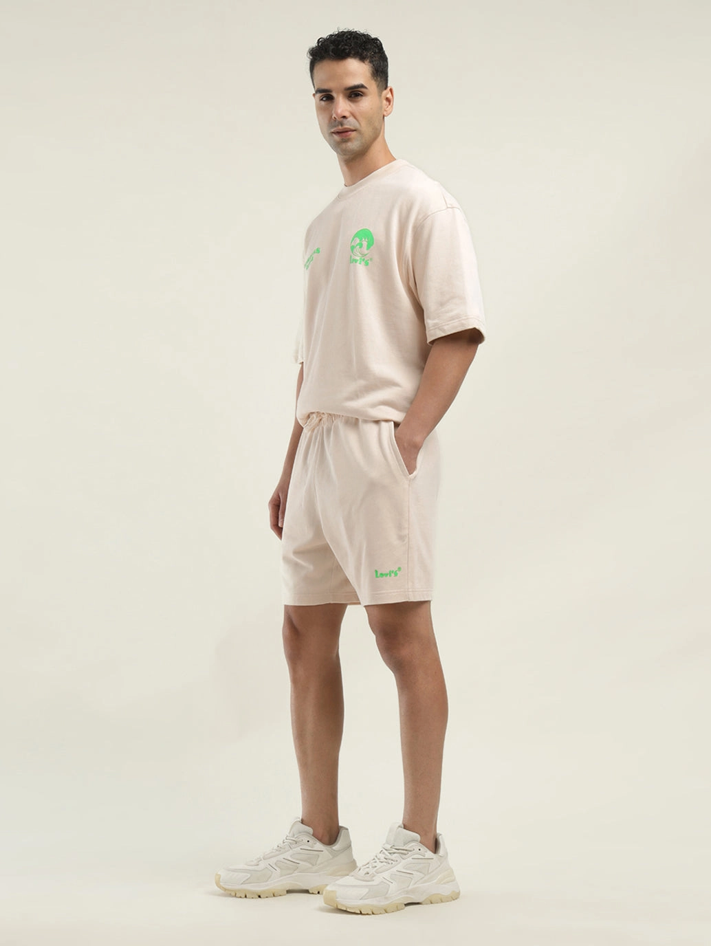 Summer Layers Men's Off White Regular Fit Shorts