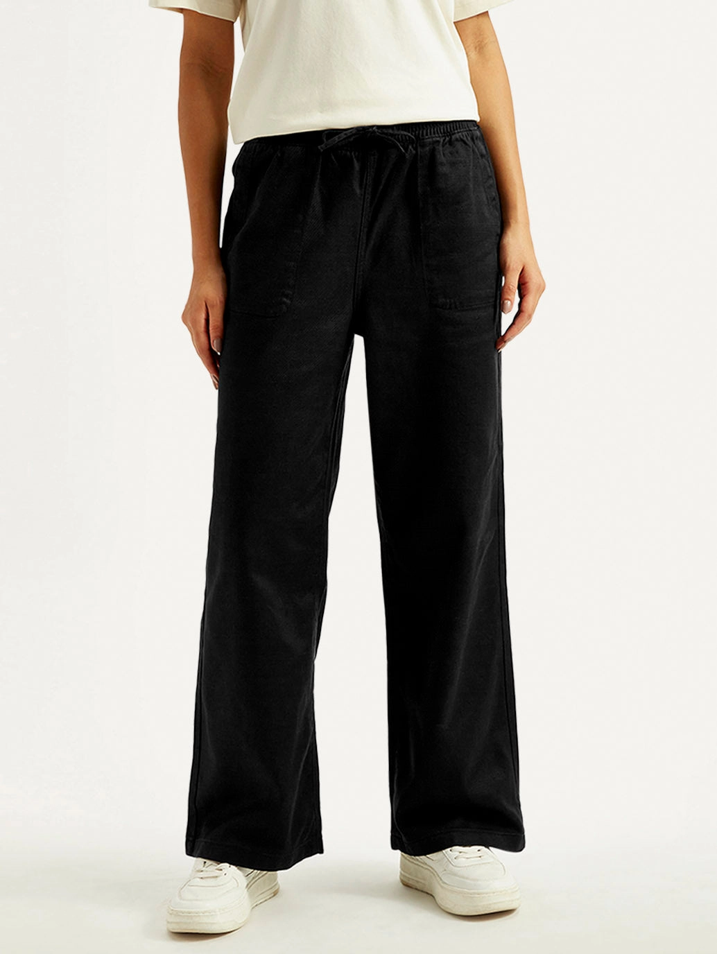 Workwear Women's Black Straight Fit Mid Rise Trousers