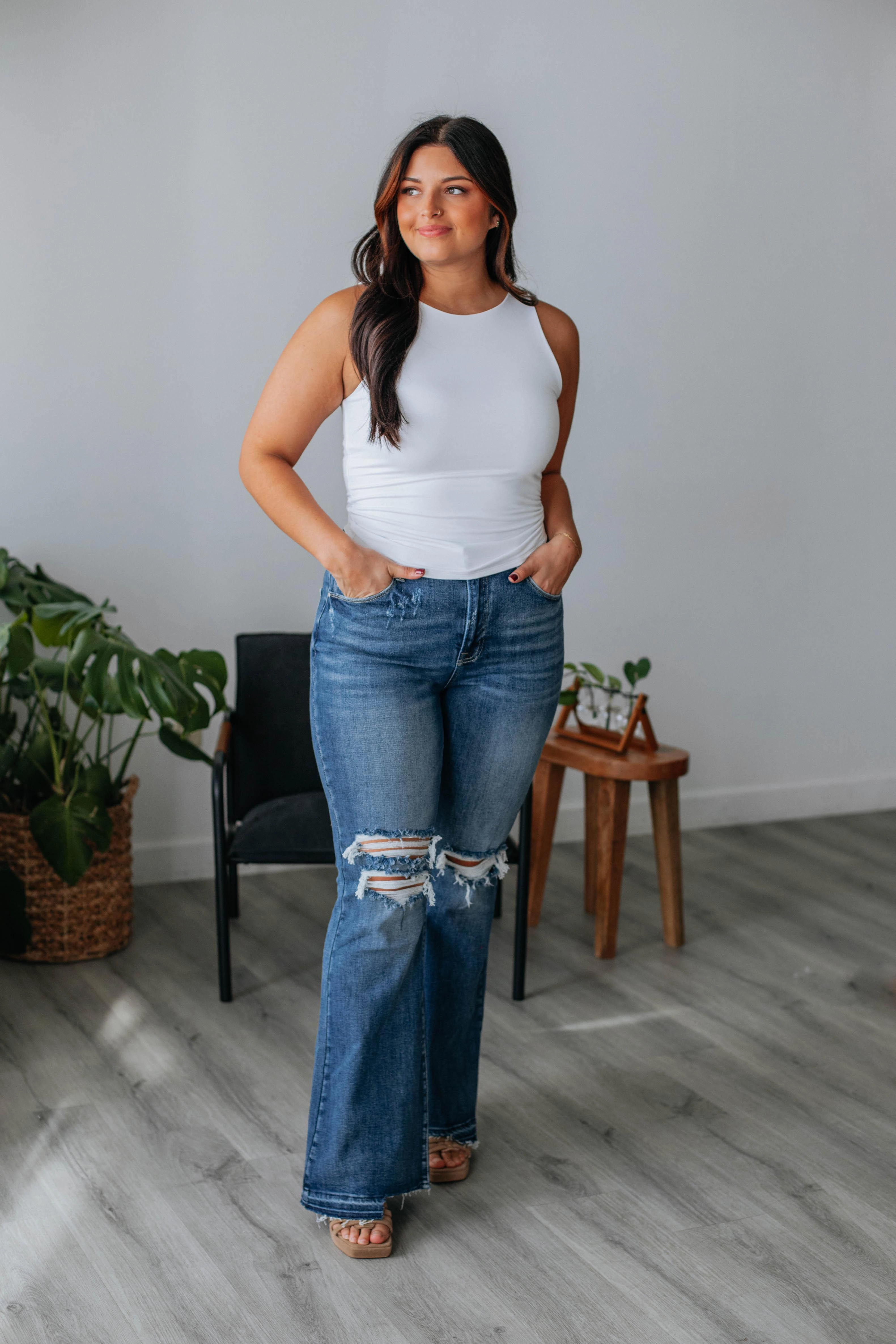 Ariel Basic Tank - Ivory Fresh Style round shape