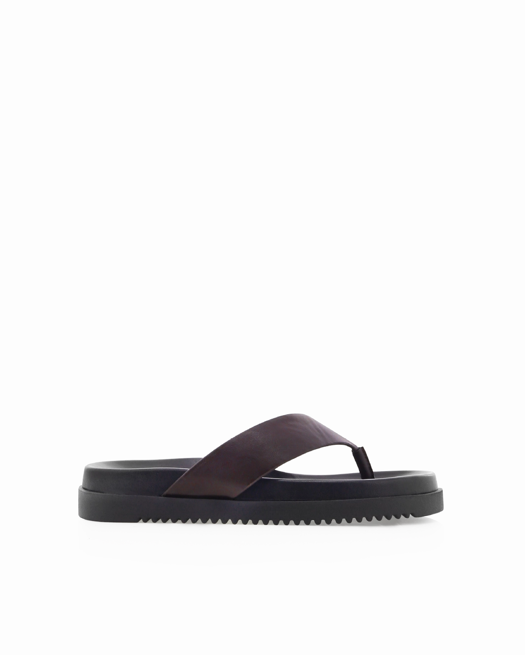 AILA - DARK CACAO Non Slip Tread Geometry