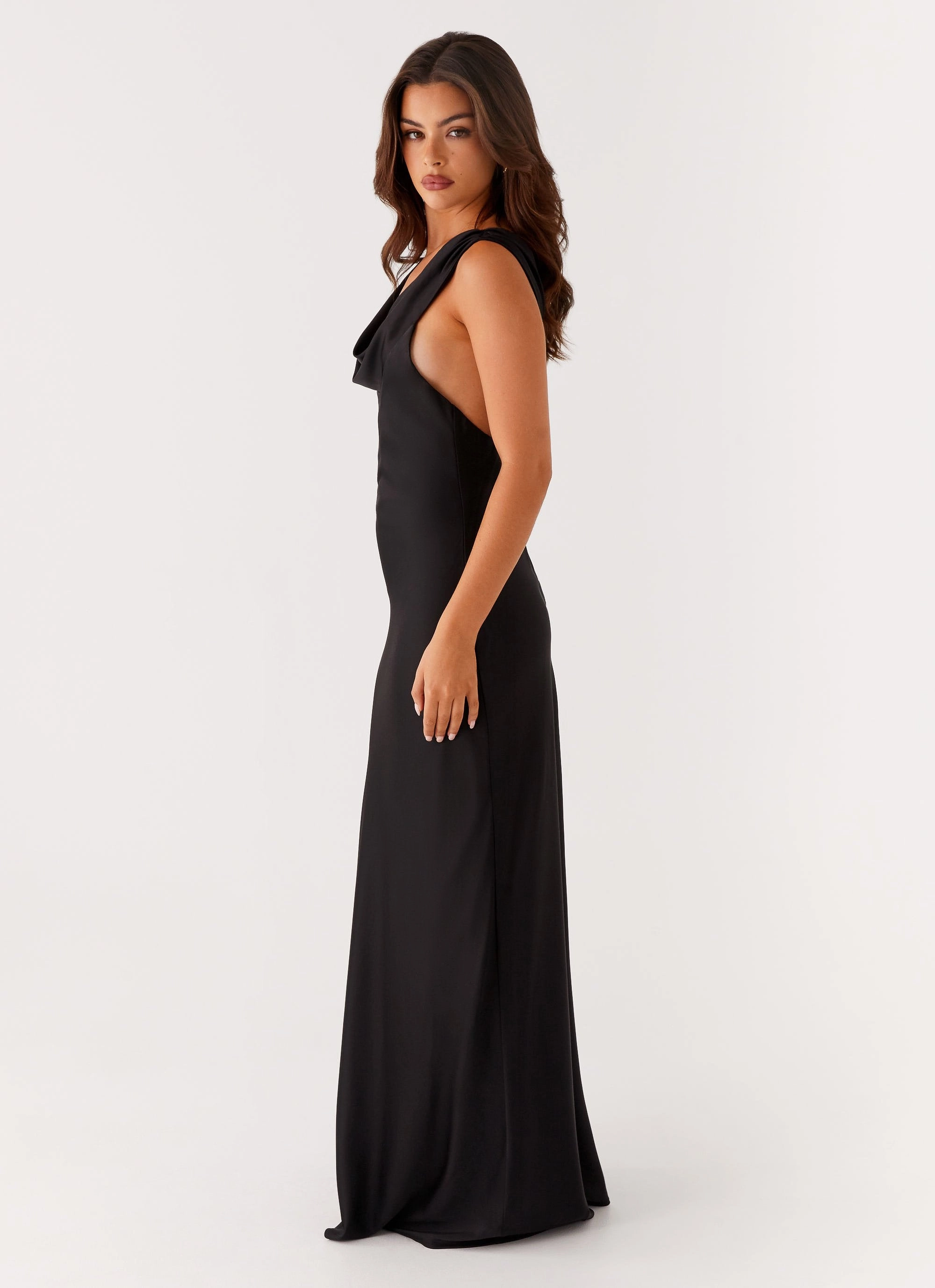 Arya Maxi Dress - Black Pure Piece