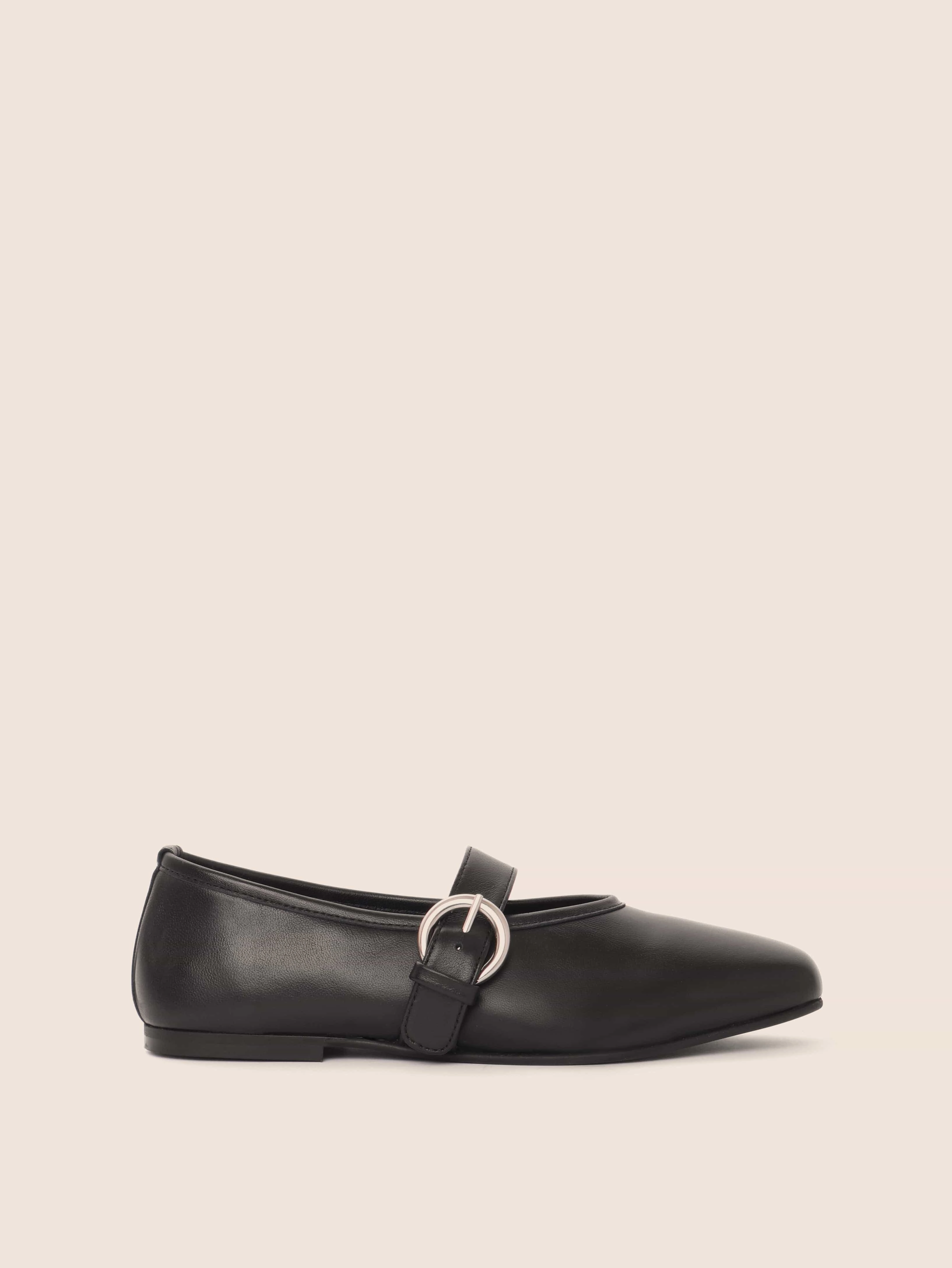 Slip-On Style Shoes Hook Loop Aveiro Black Ballerina