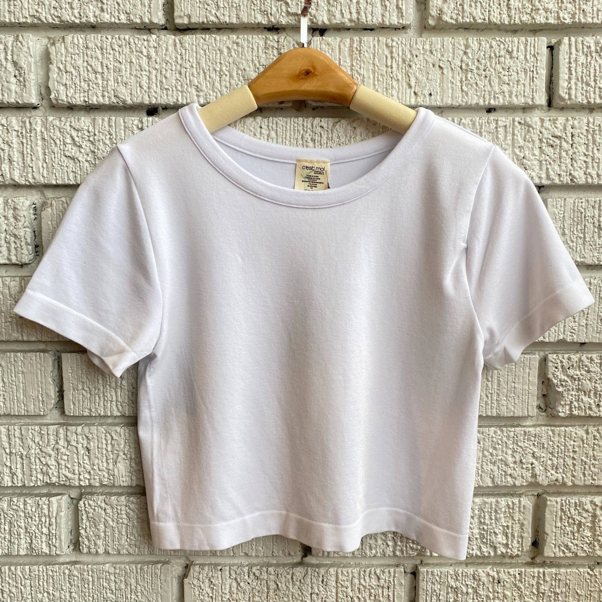 MoistureWickingFabric Bamboo Short Sleeve Crop Top