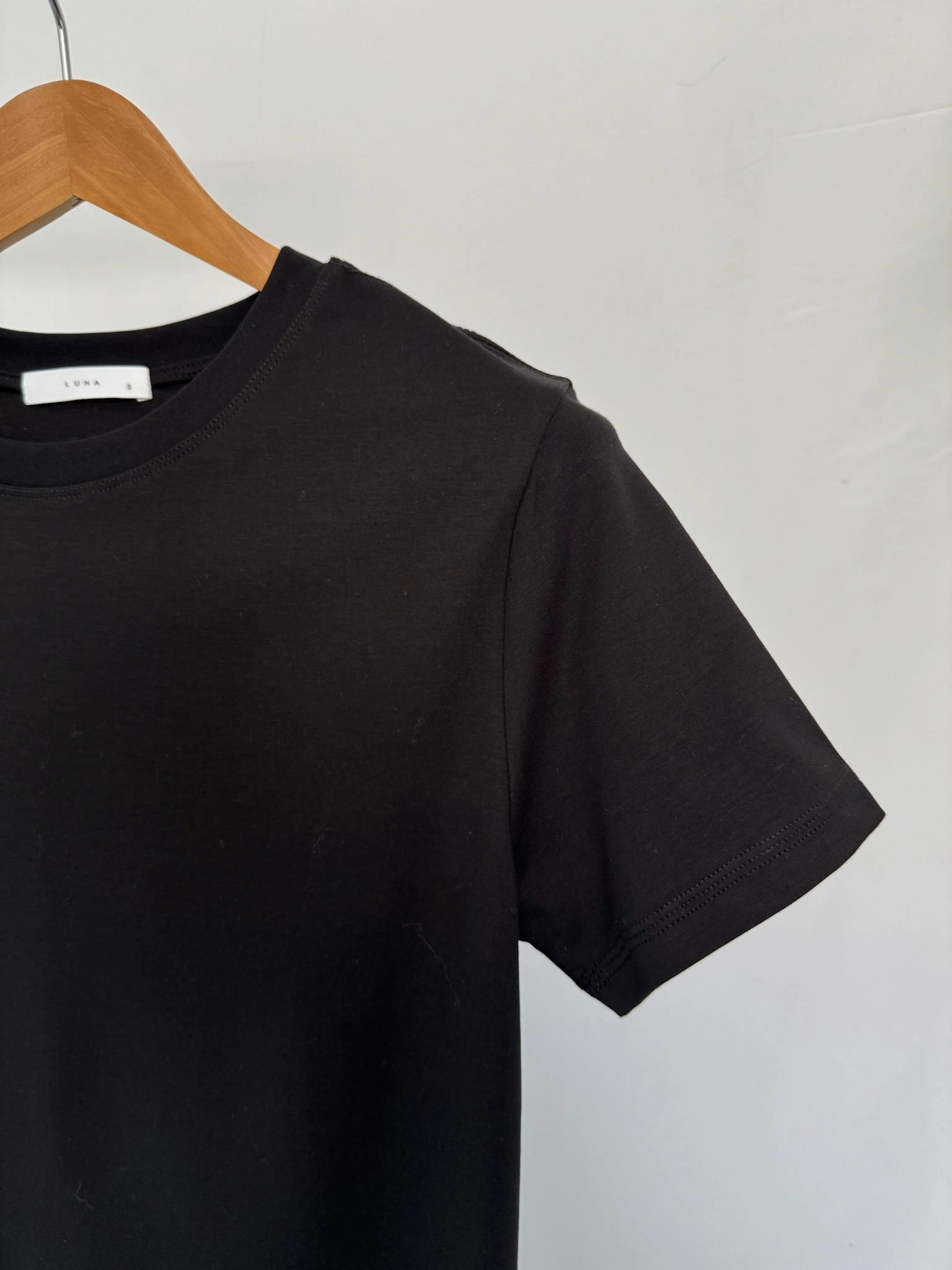 Comfy Waistband Reinforced Shoulder BEAU T-Shirt
