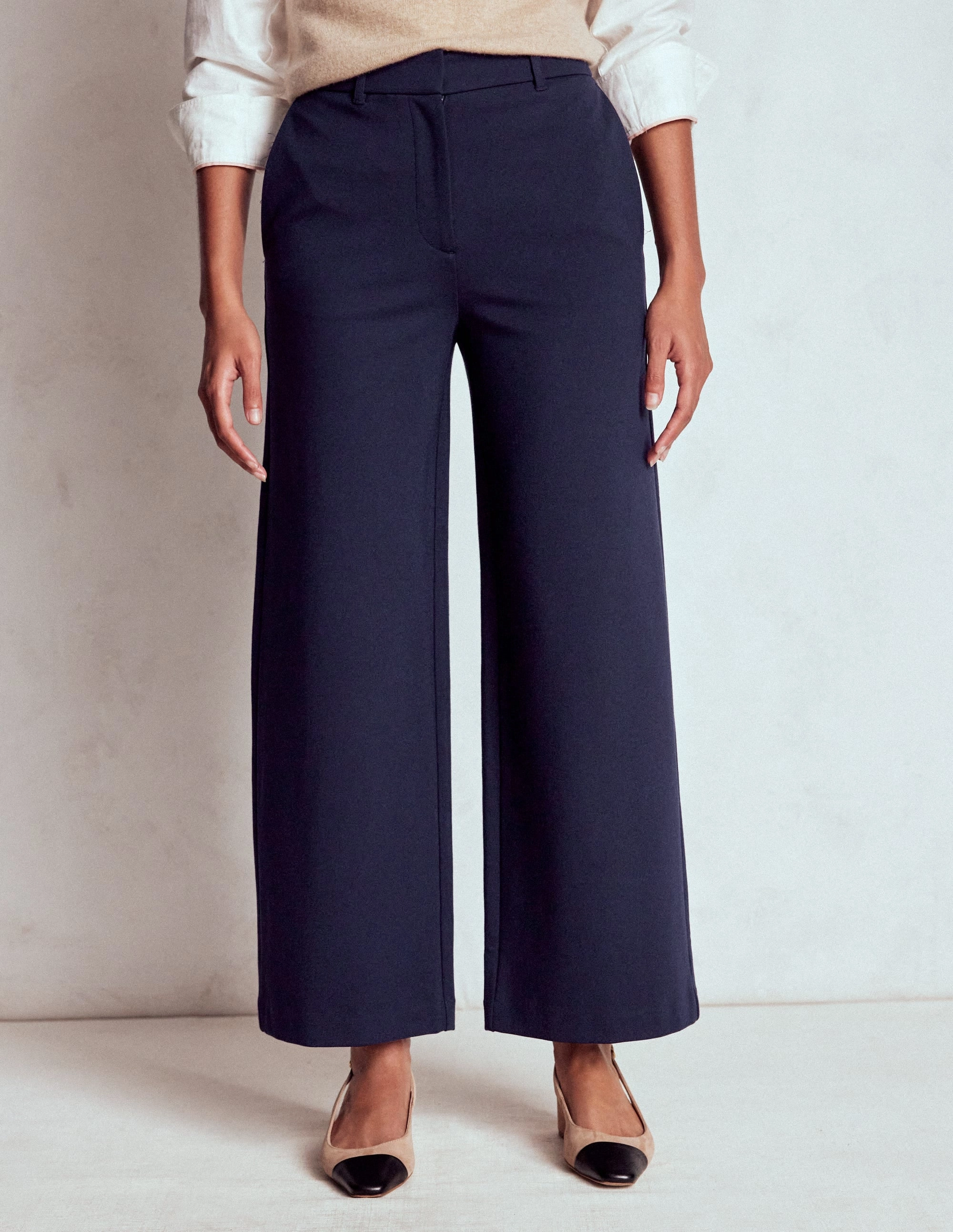 Belgravia Ponte Crop Trousers-Navy Casual Vibes Four Way Stretch