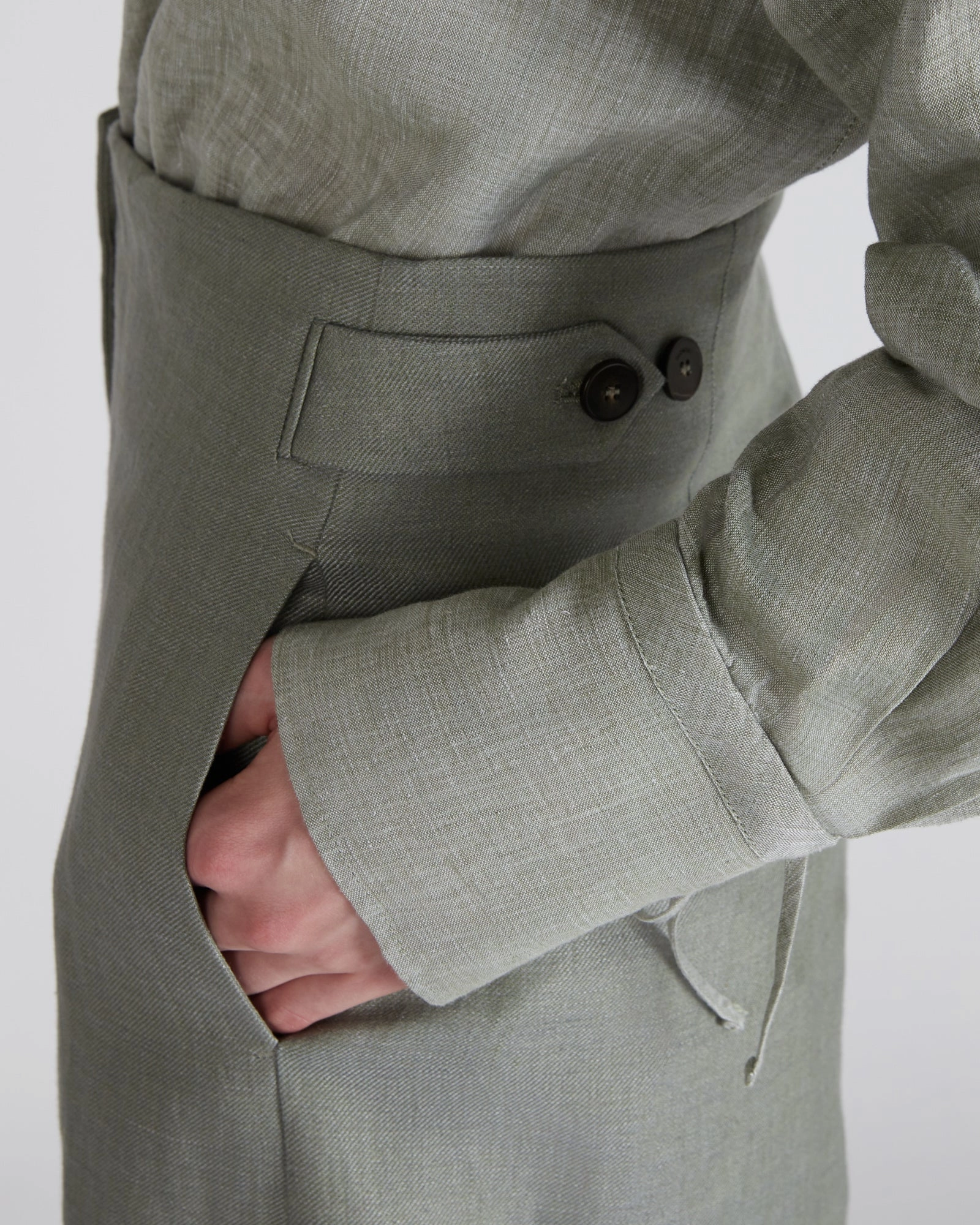 Body Ready Flexibility Built-In Bermuda shorts in linen