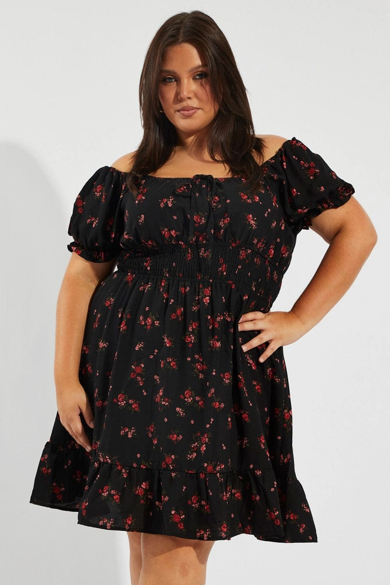 Black Floral Fit And Flare Dress Short Sleeve Ruched Bust Classic Tailoring Comfortable fit for outings