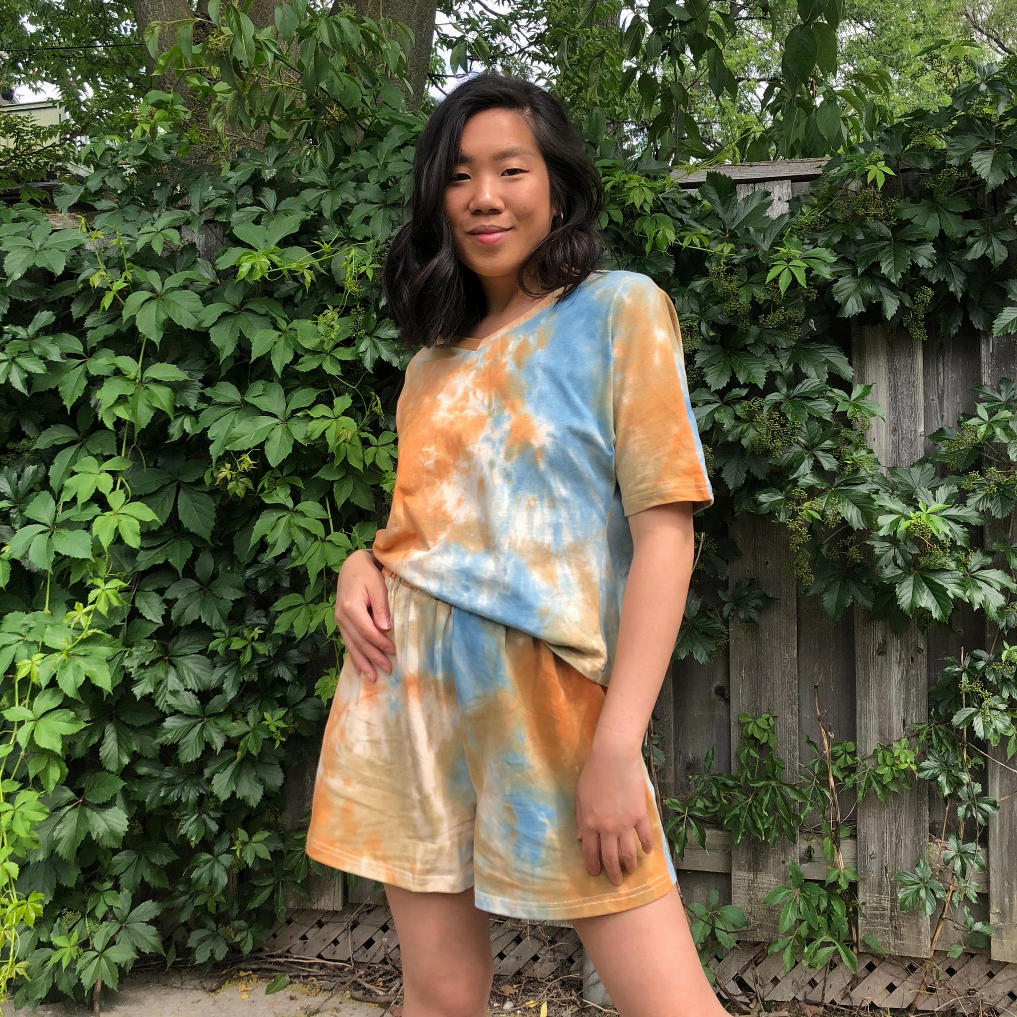 AntiPillingTreatment SoftenedTexturedWeave BLISS Tie Dye Tee