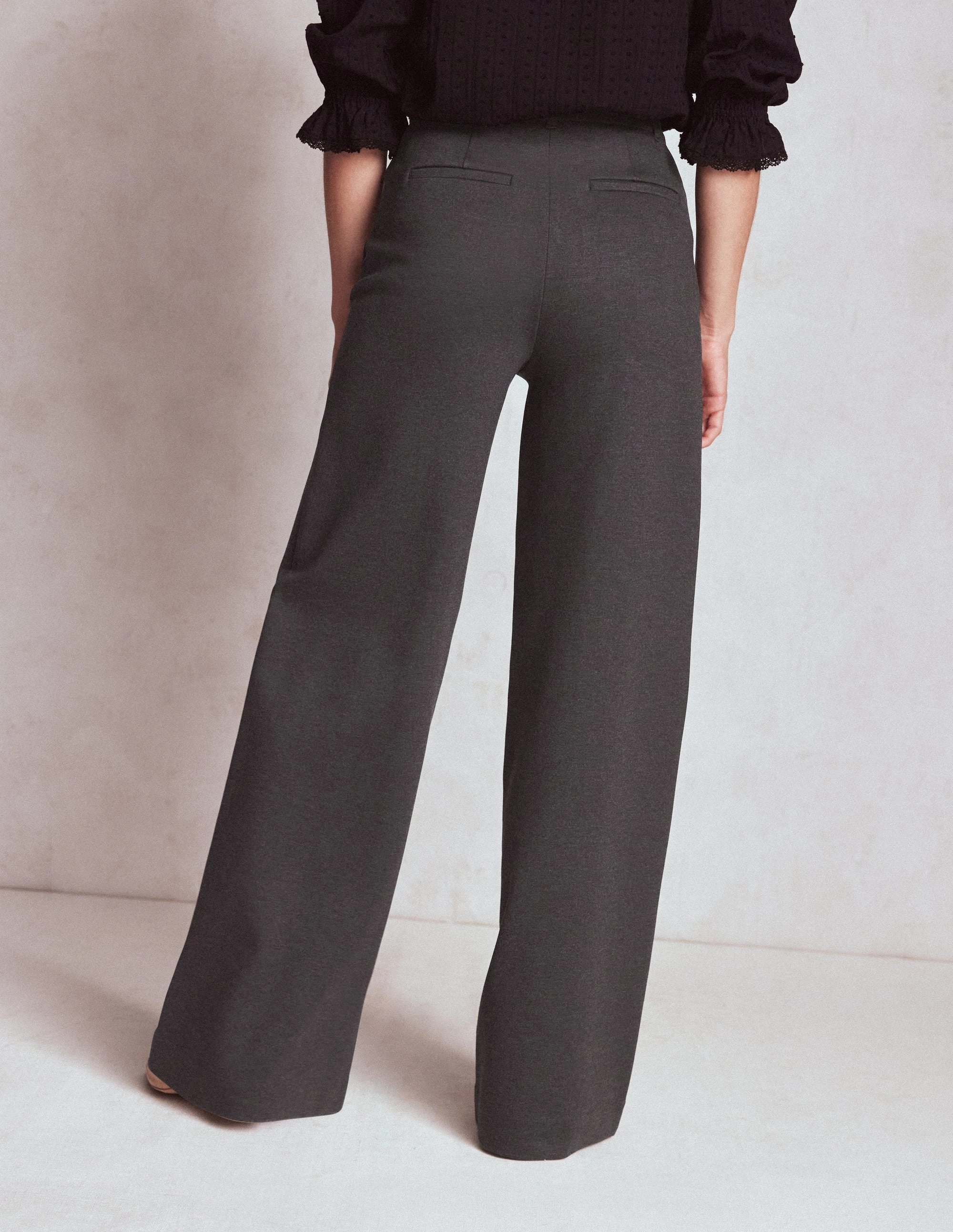 StaticResistantMaterial Belgravia Ponte Trousers-Charcoal Grey