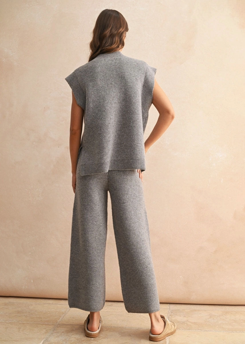 Gemma V-Neck Sweater Vest - Espresso Snug Fit Knit