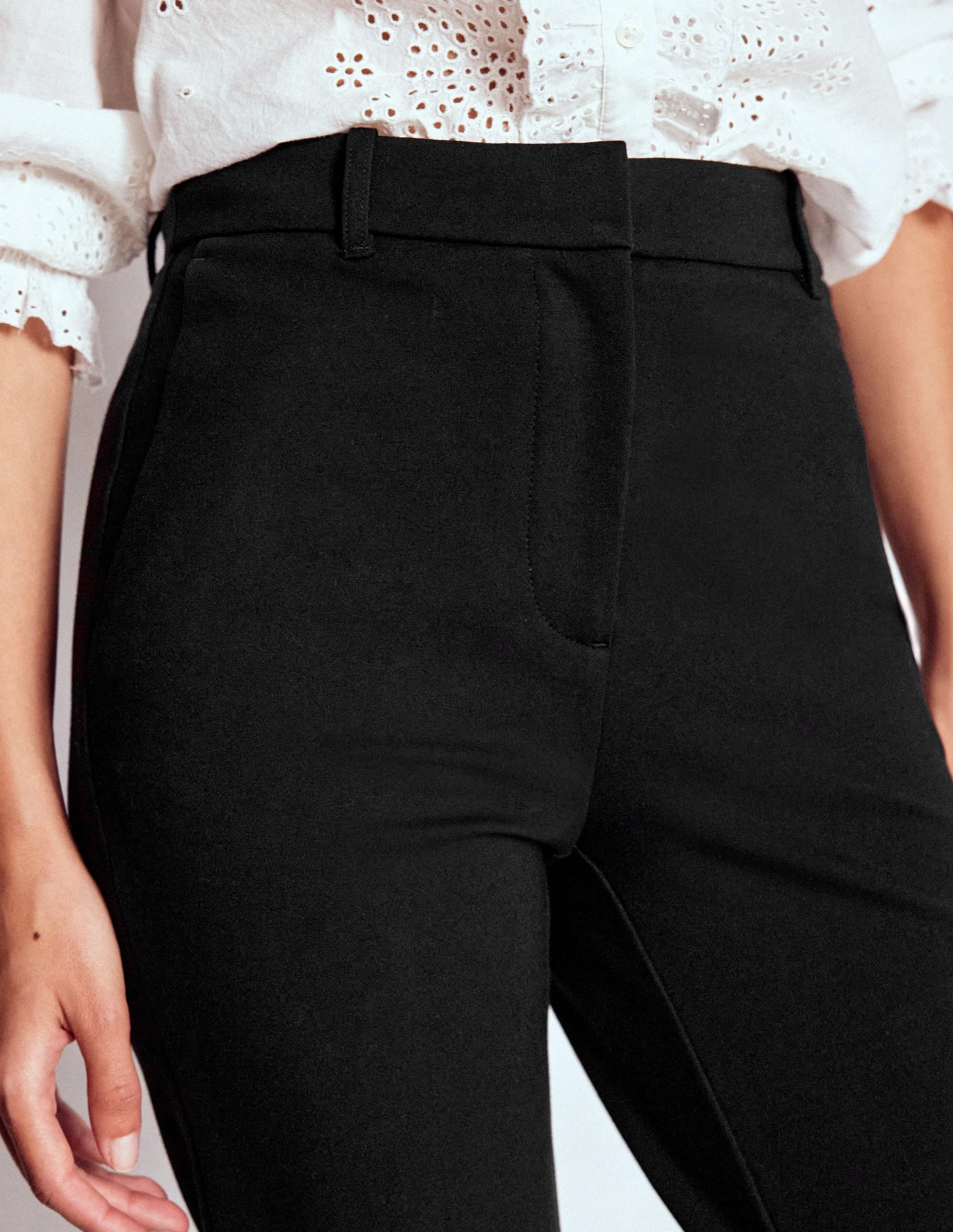 Back pockets ArticulatedJoints Highgate Ponte Trousers-Black