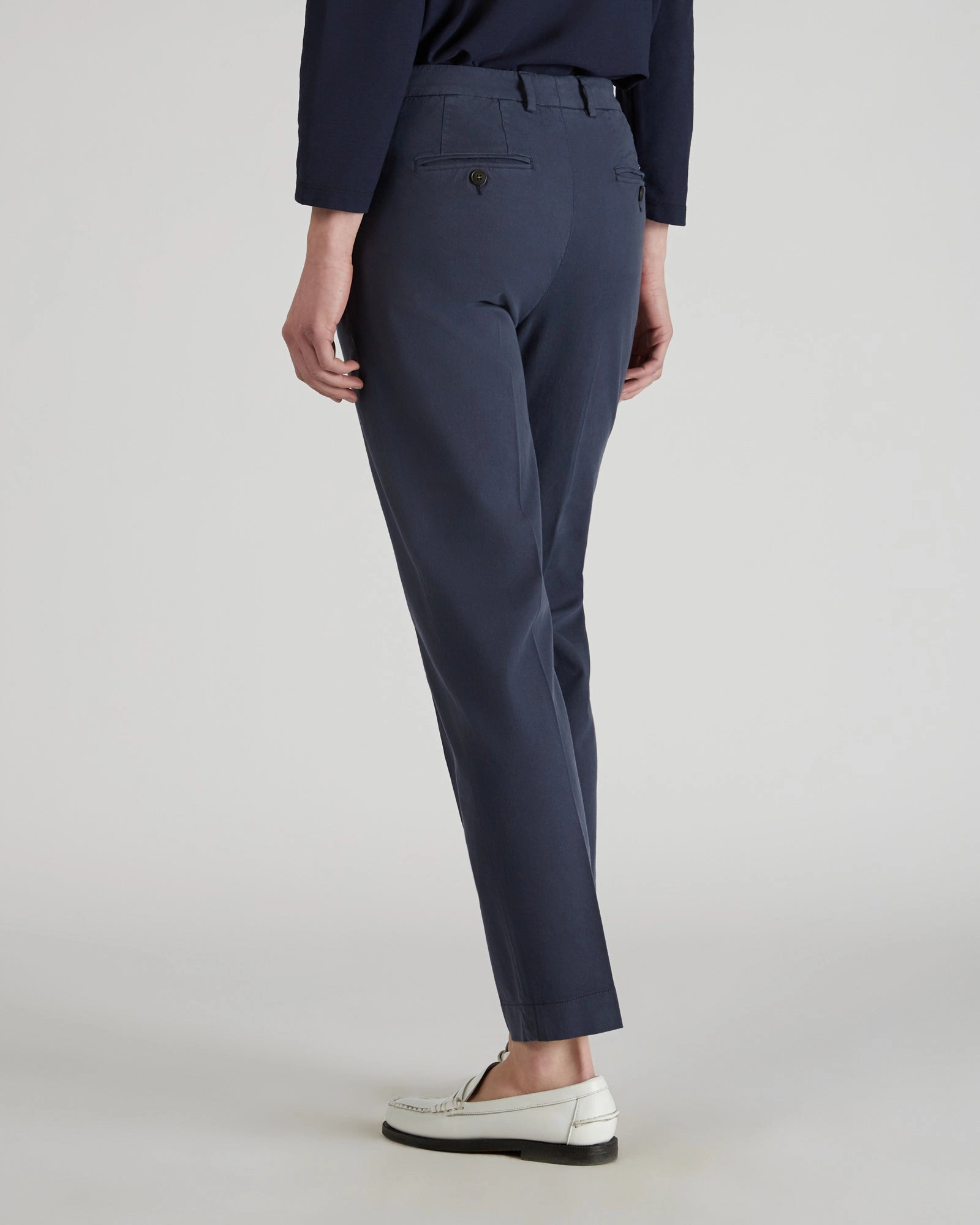 Slim fit trousers in cotton gabardine and lyocell Comfort Design Active Utility