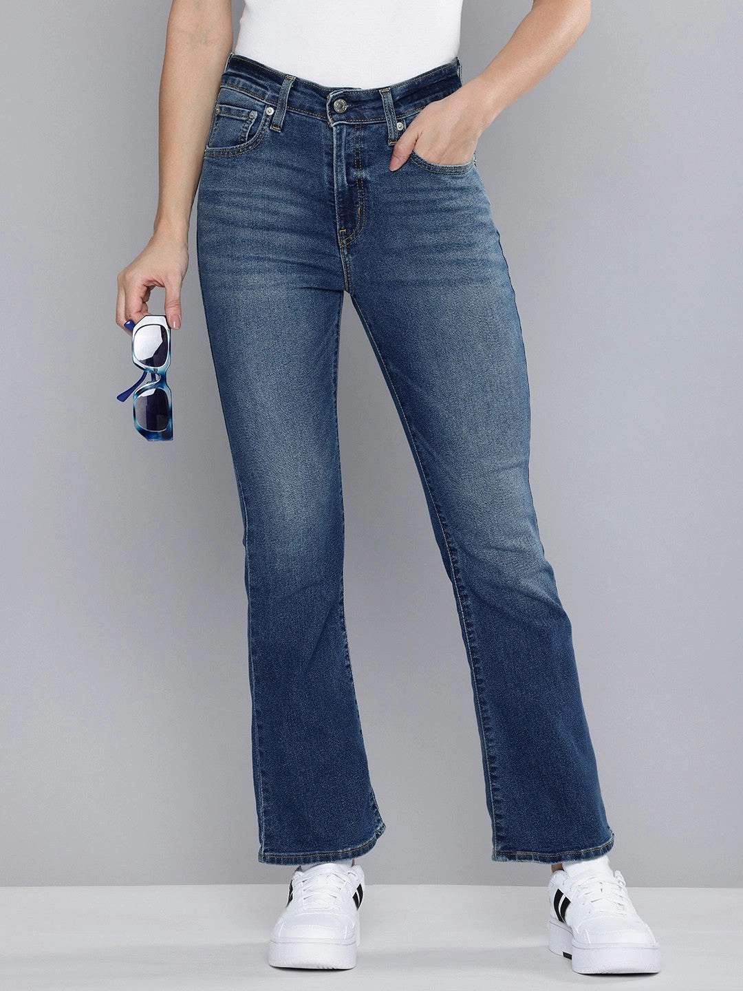 Casual Classic Autumn Days Parent Style Bold Women's 725 Blue Flared Fit High Rise Jeans