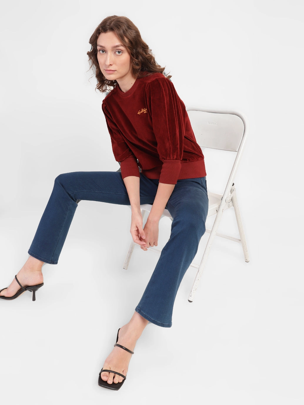 Women's 715 Blue Flared Fit Mid Rise Jeans Sleek Design Family Style Urban Explorer Youth Style