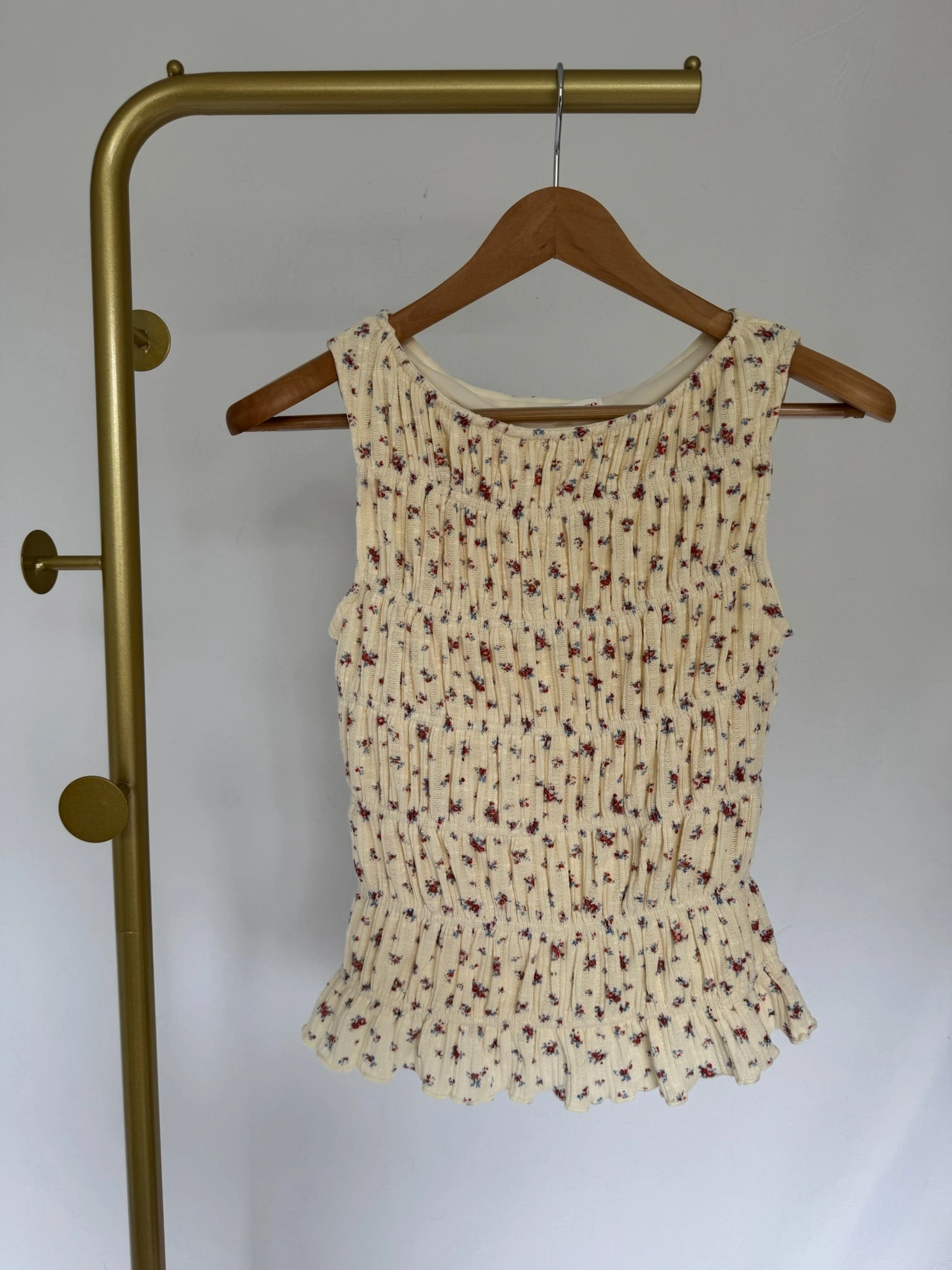 DIVINE Floral Ruched Top Choice fondness