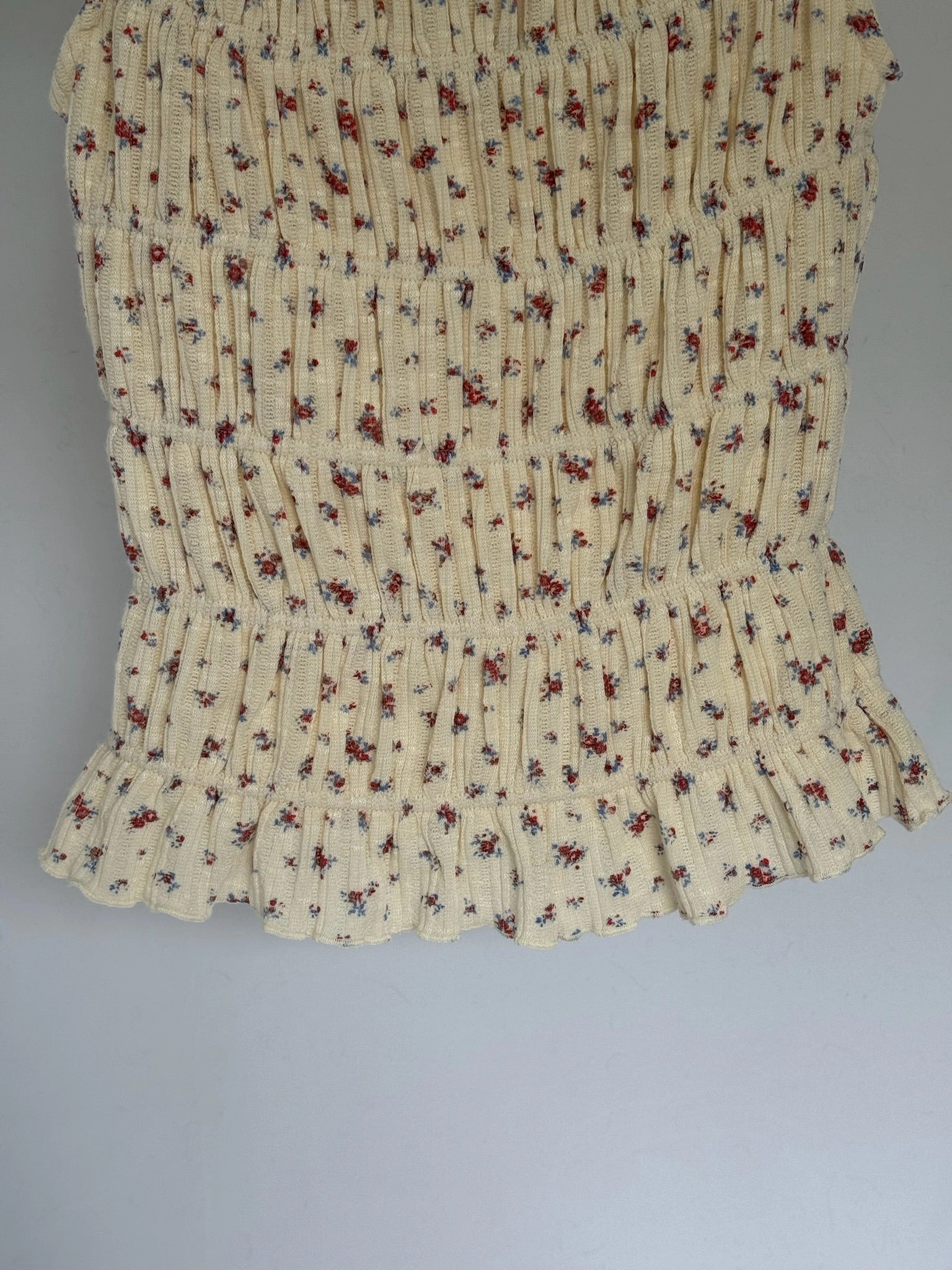 Elegant Look Flat Lock Stitching DIVINE Floral Ruched Top