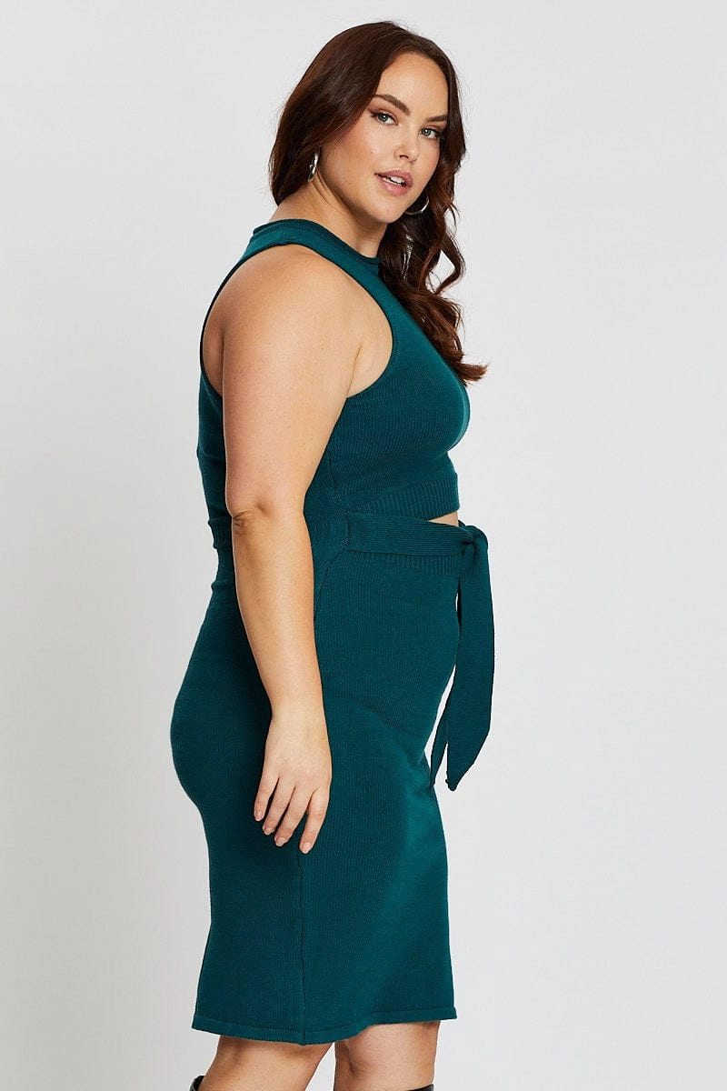 Green Sleeveless Tie Front Knitted Dress Flowing Lines