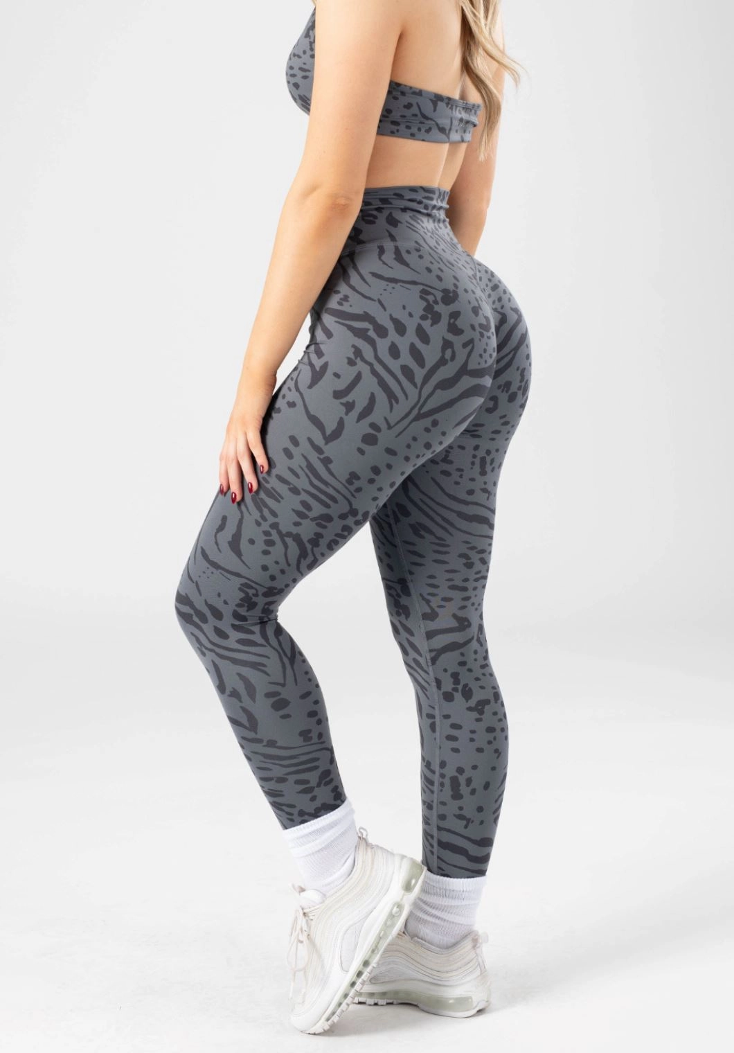 Slim Silhouette Sleek Vibe Reluna Original Sculptseam? Legging Grey Tiger
