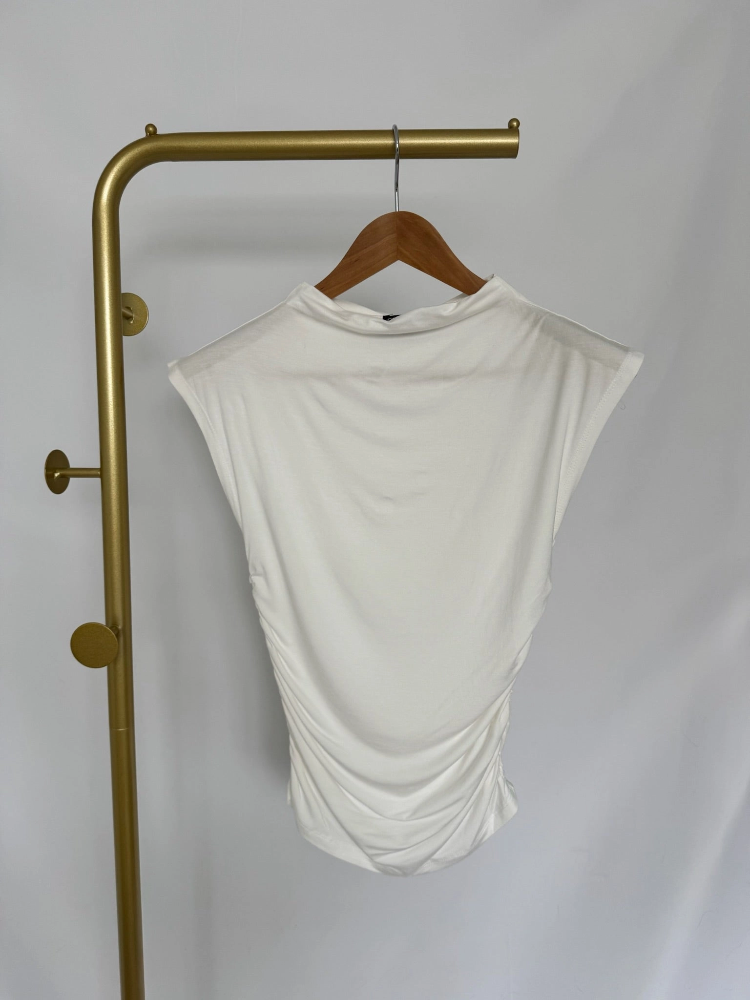 ON TASK Top irregular wear