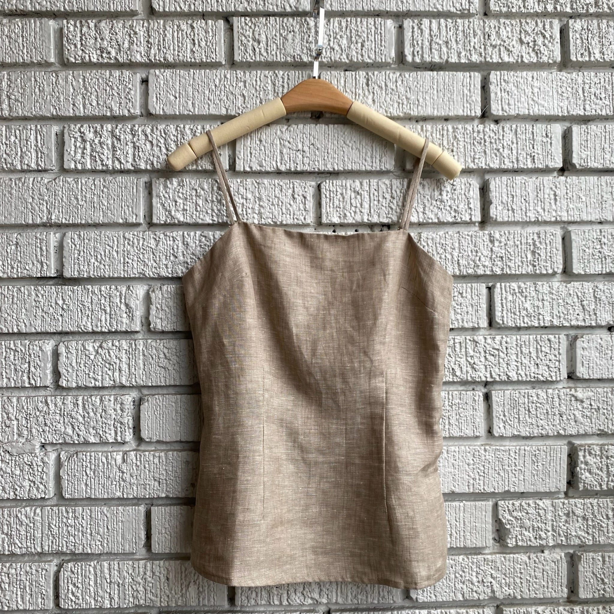 HELEN Top Water Resistant Material