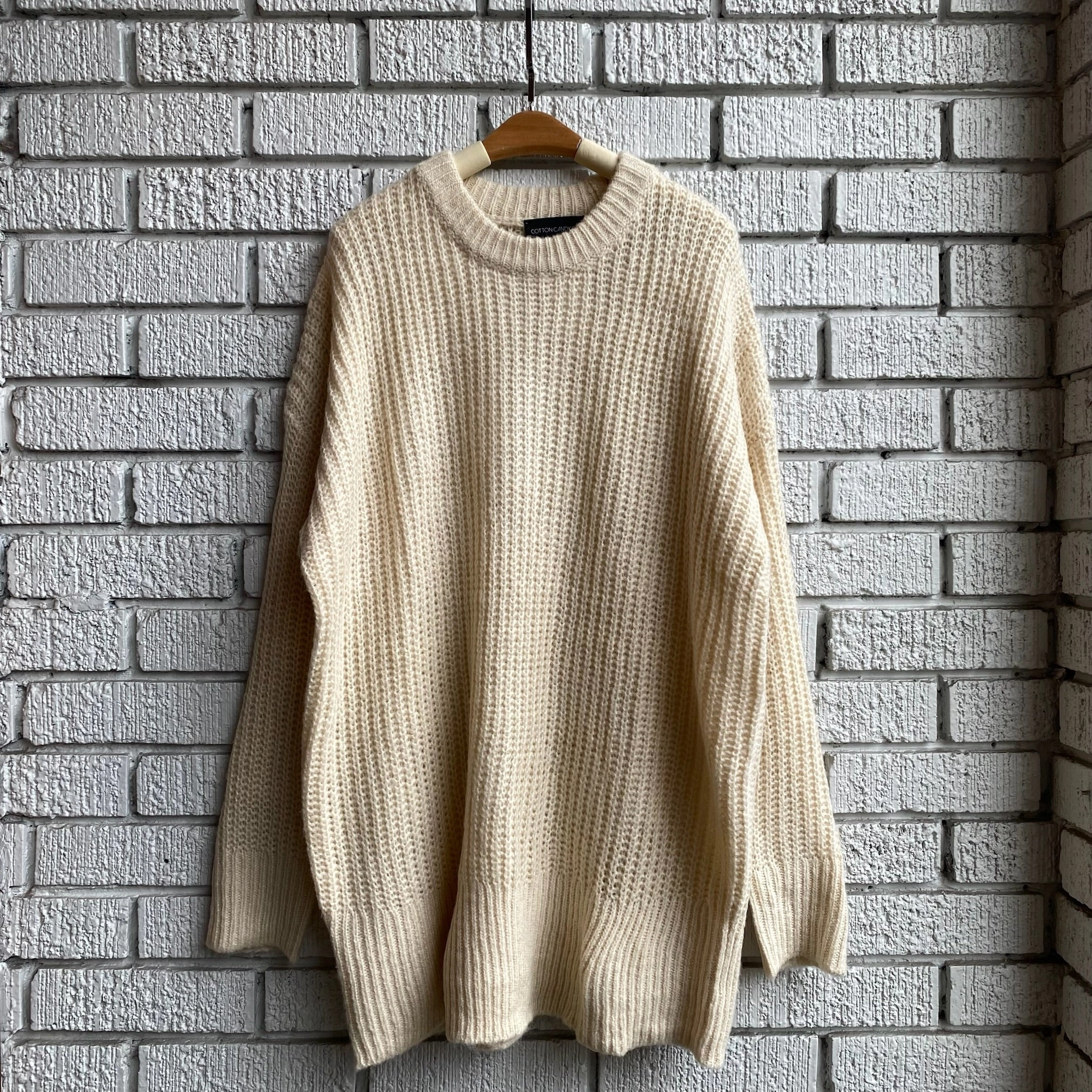 MAISON Sweater Chill Wear