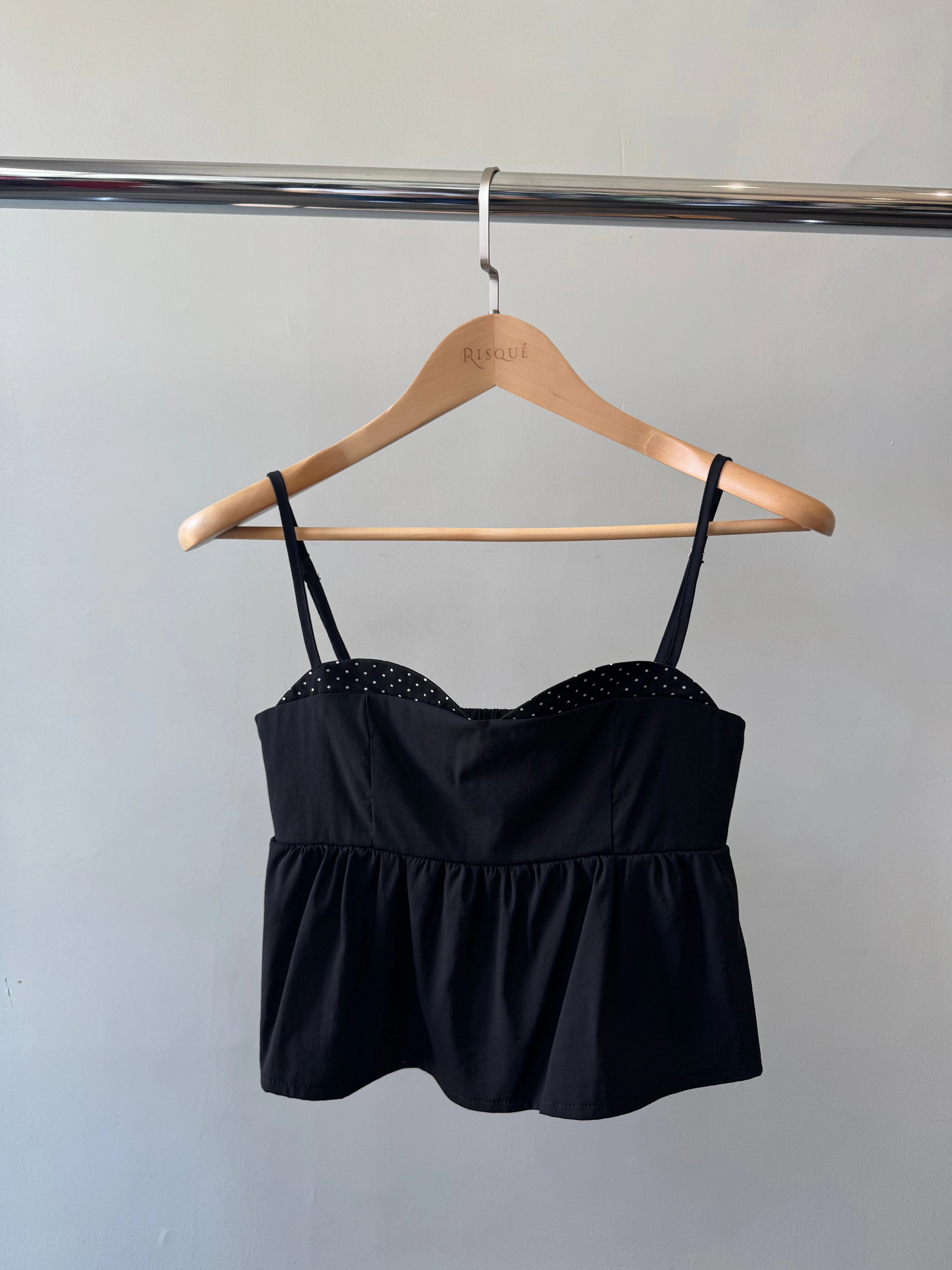 IN CONTRAST Top Moisture Management Technology Yoga wear