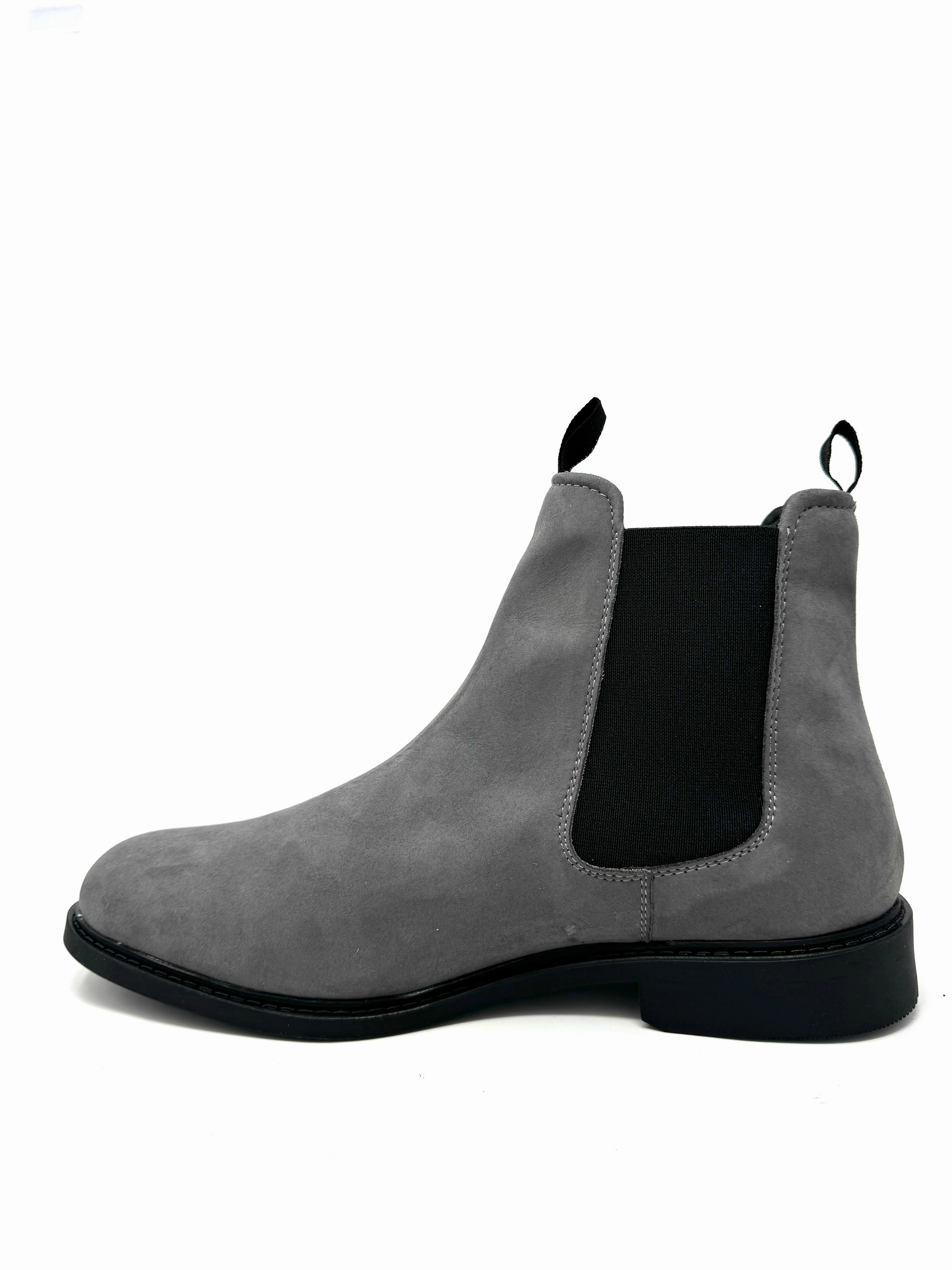 Stable Support Snowy Path Bruce Chelsea Boot in Grey Suede from Novacas
