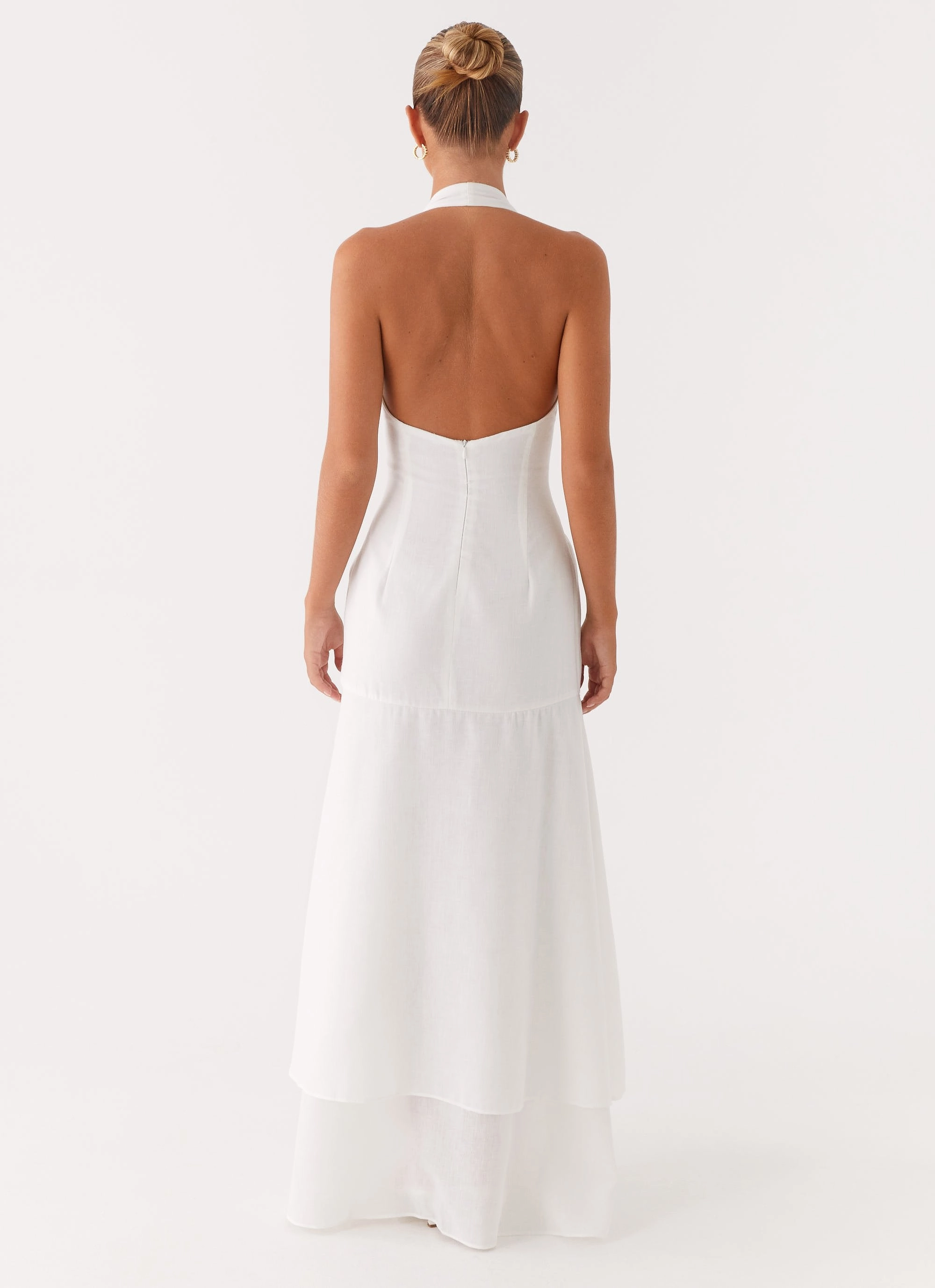 Airy Movement Flattering Look Turu Maxi Dress - White