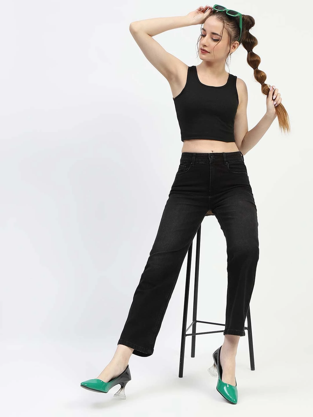 Madame Mid-Rise Black Straight-Fit Jeans All Day Comfort Design