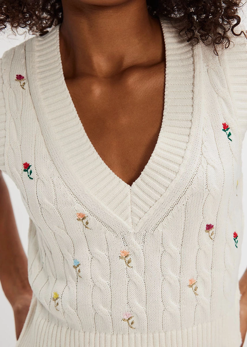 Plumeria Floral Sweater Vest - Ivory Combo Loose Weave Casual Active Wear