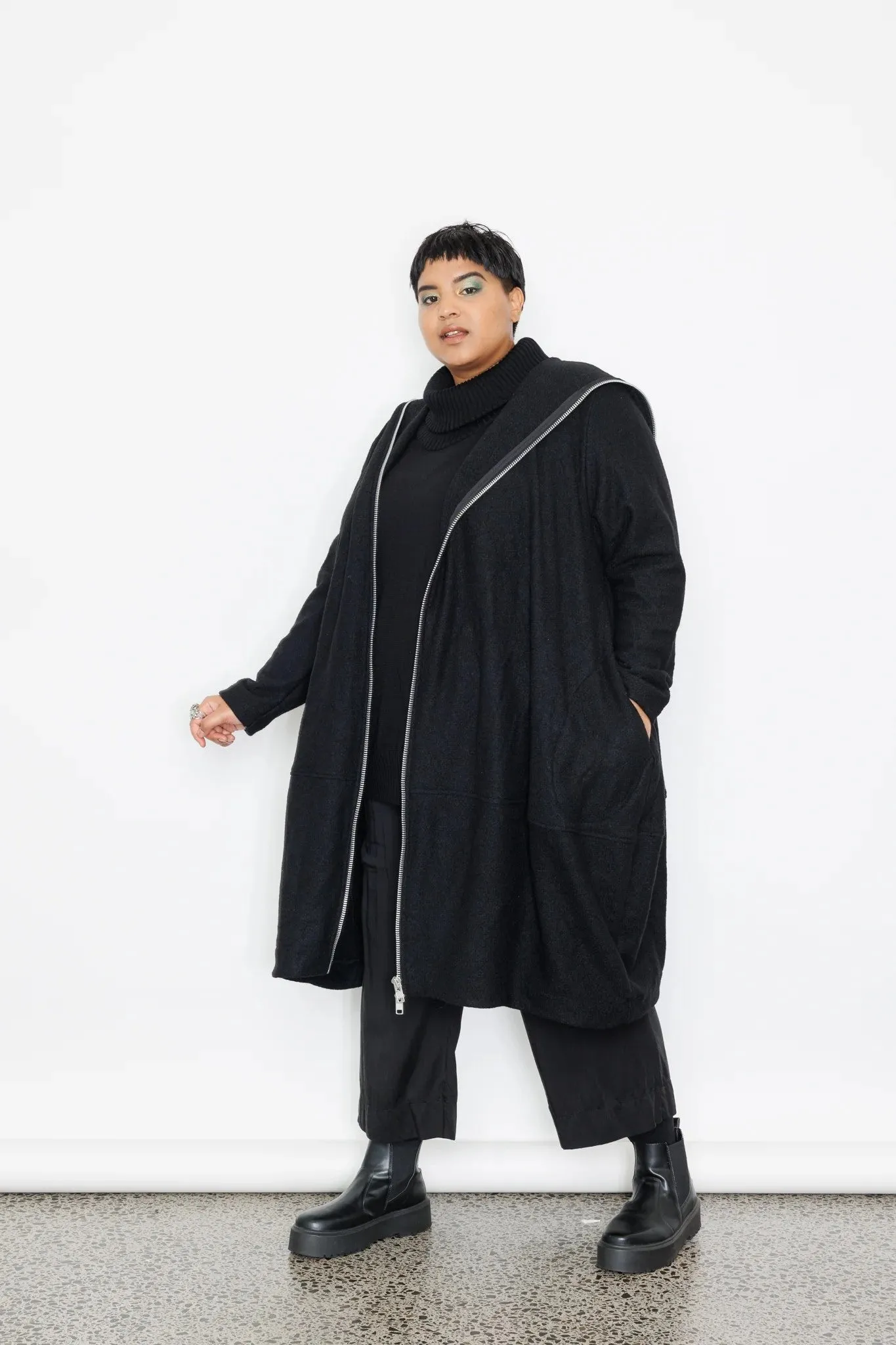 Windbreaker Inspired Fit Secure Internal Pockets Lala - 087NZ Sculpture Coat