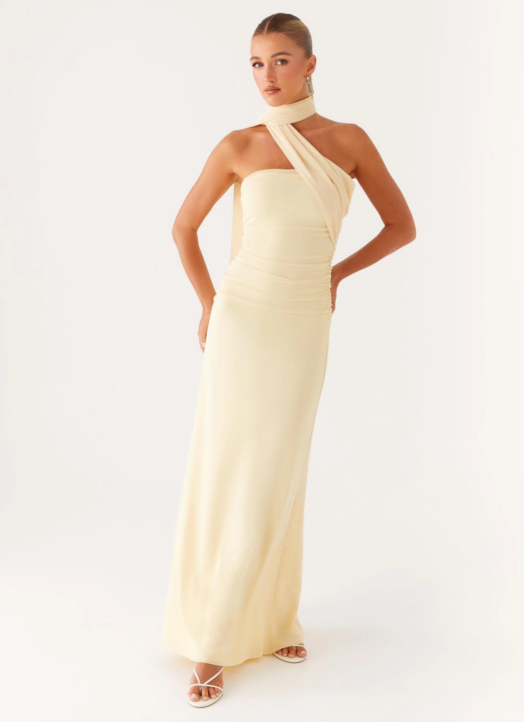 Subtle Edge Basic Cool Songbird Maxi Dress - Yellow