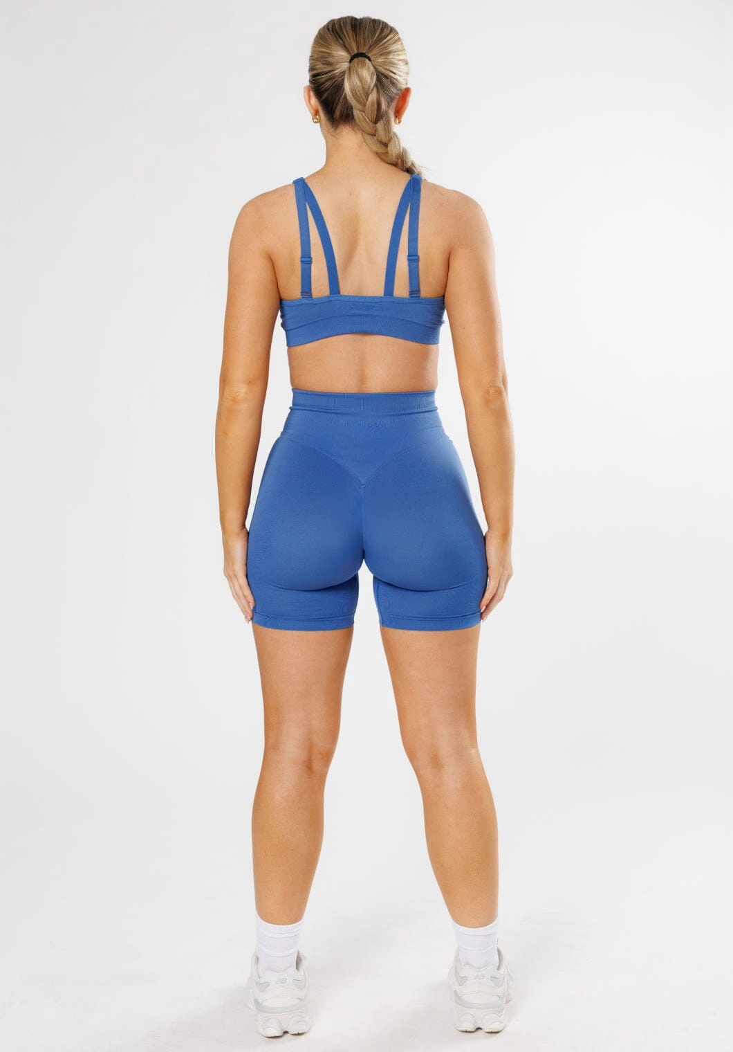 CurveFlex? Hourglass Sculptseam? Plus Seamless Shorts 6?? Abyss Sweat Resistant Fabric Pre Shrunk Cotton Blend