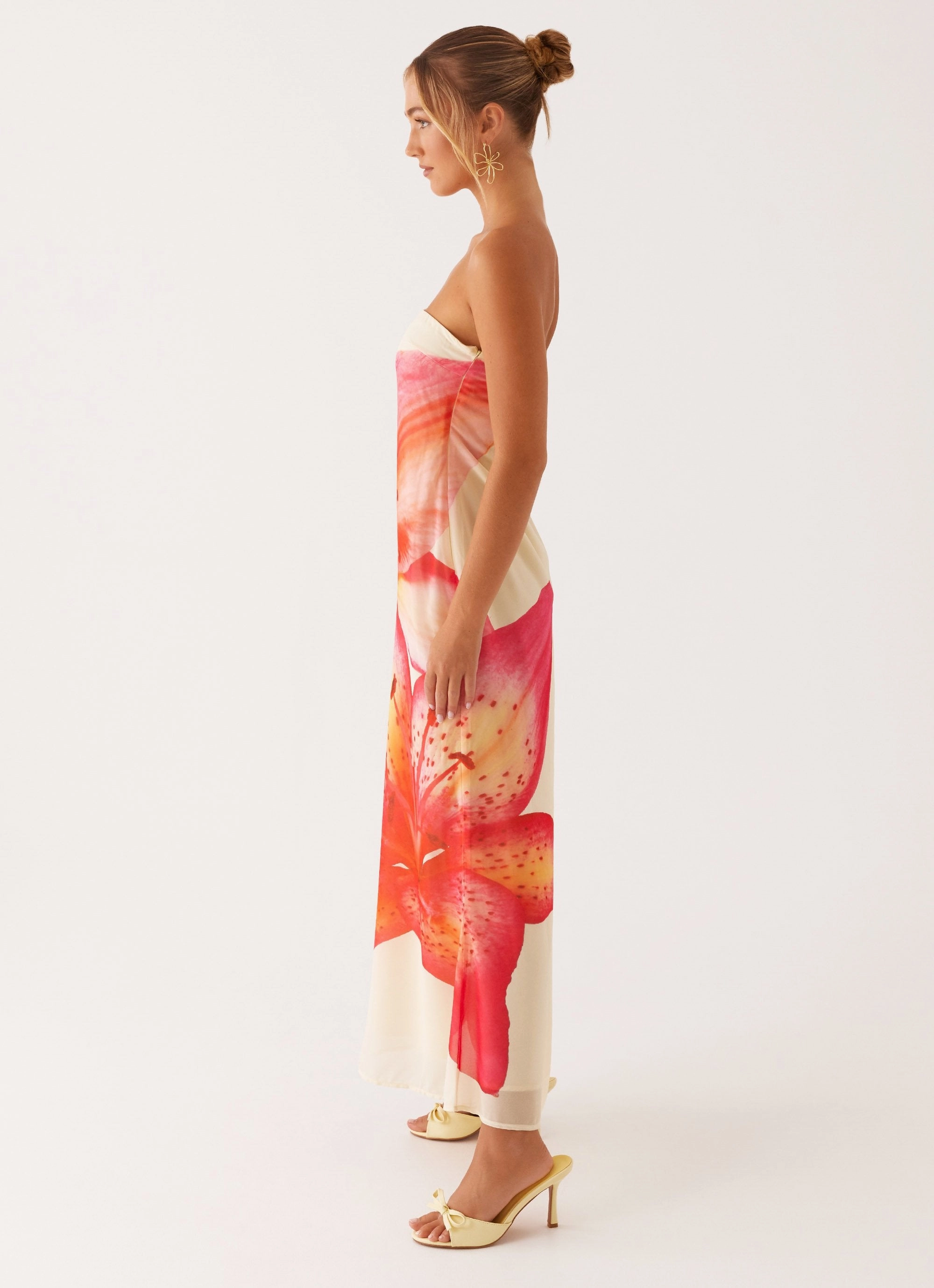 Sleek Layer Winter Layering Darcy Maxi Dress - Yellow Floral