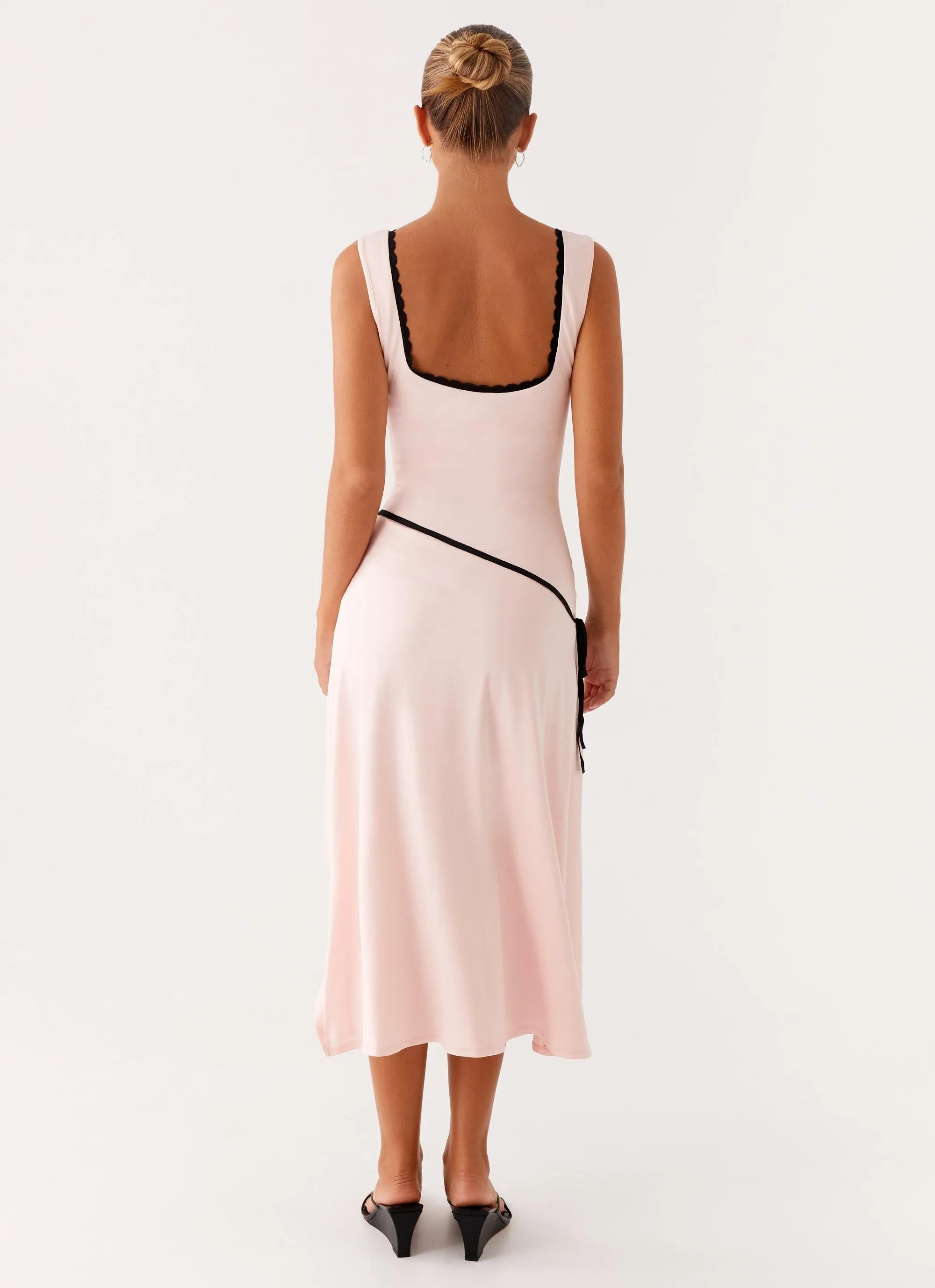 Soft Volume Light Drape Darlene Midi Dress - Pink