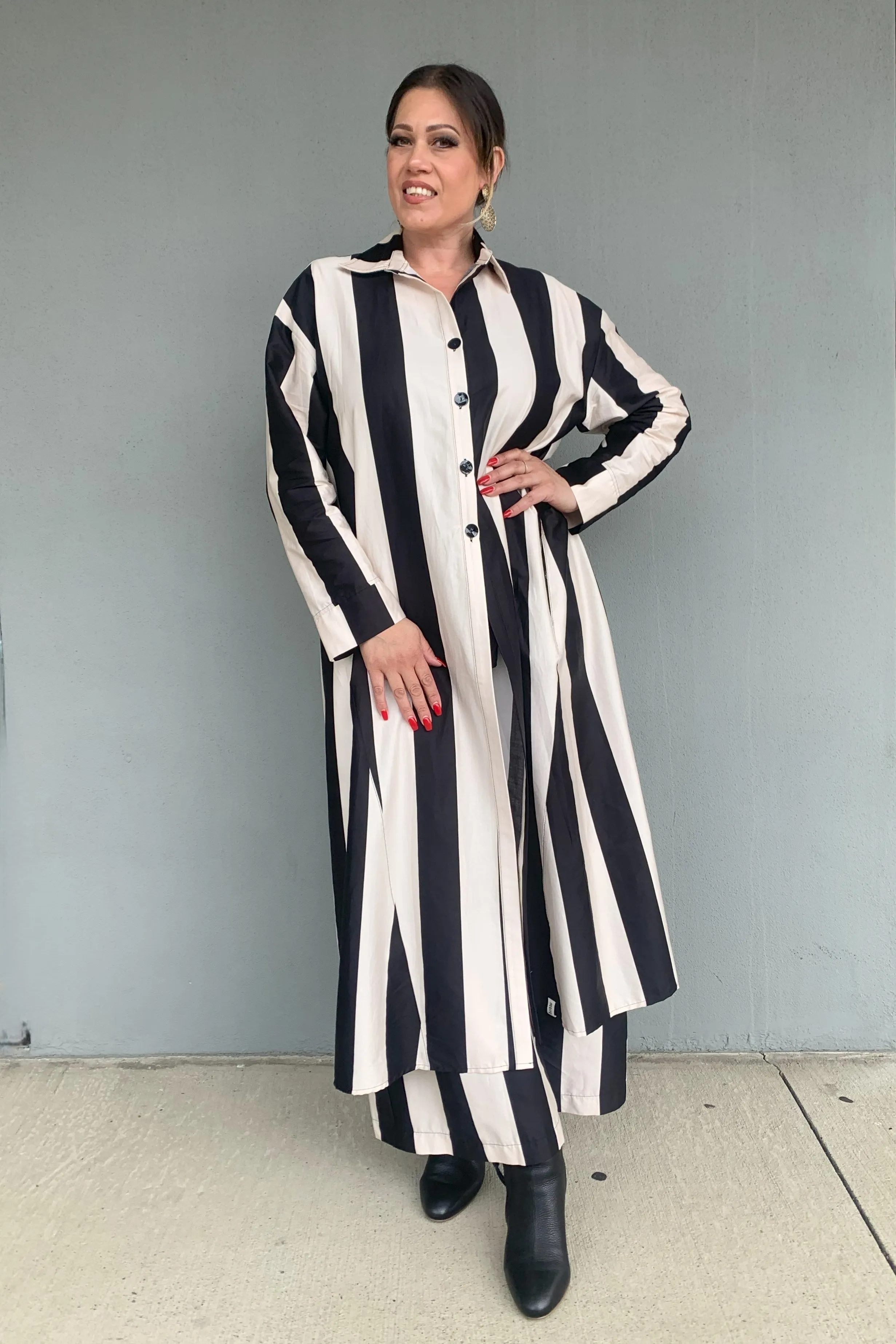 Modern Functional Design Deeanne Hobbs - DHS24-59 Trooper Shirt